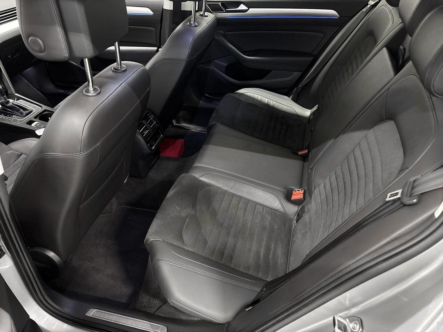 VOLKSWAGEN Passat 2017