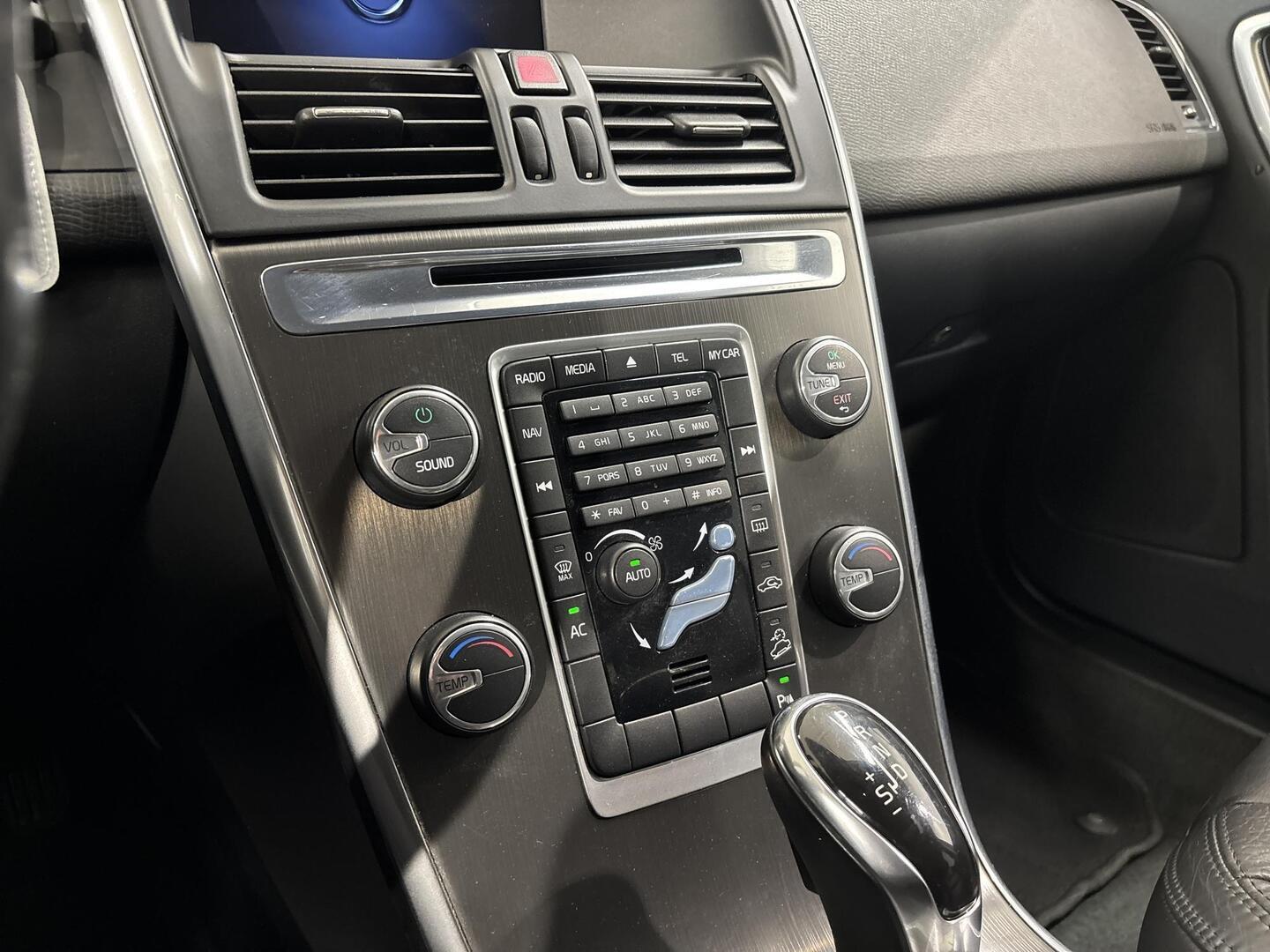 VOLVO XC60 2014