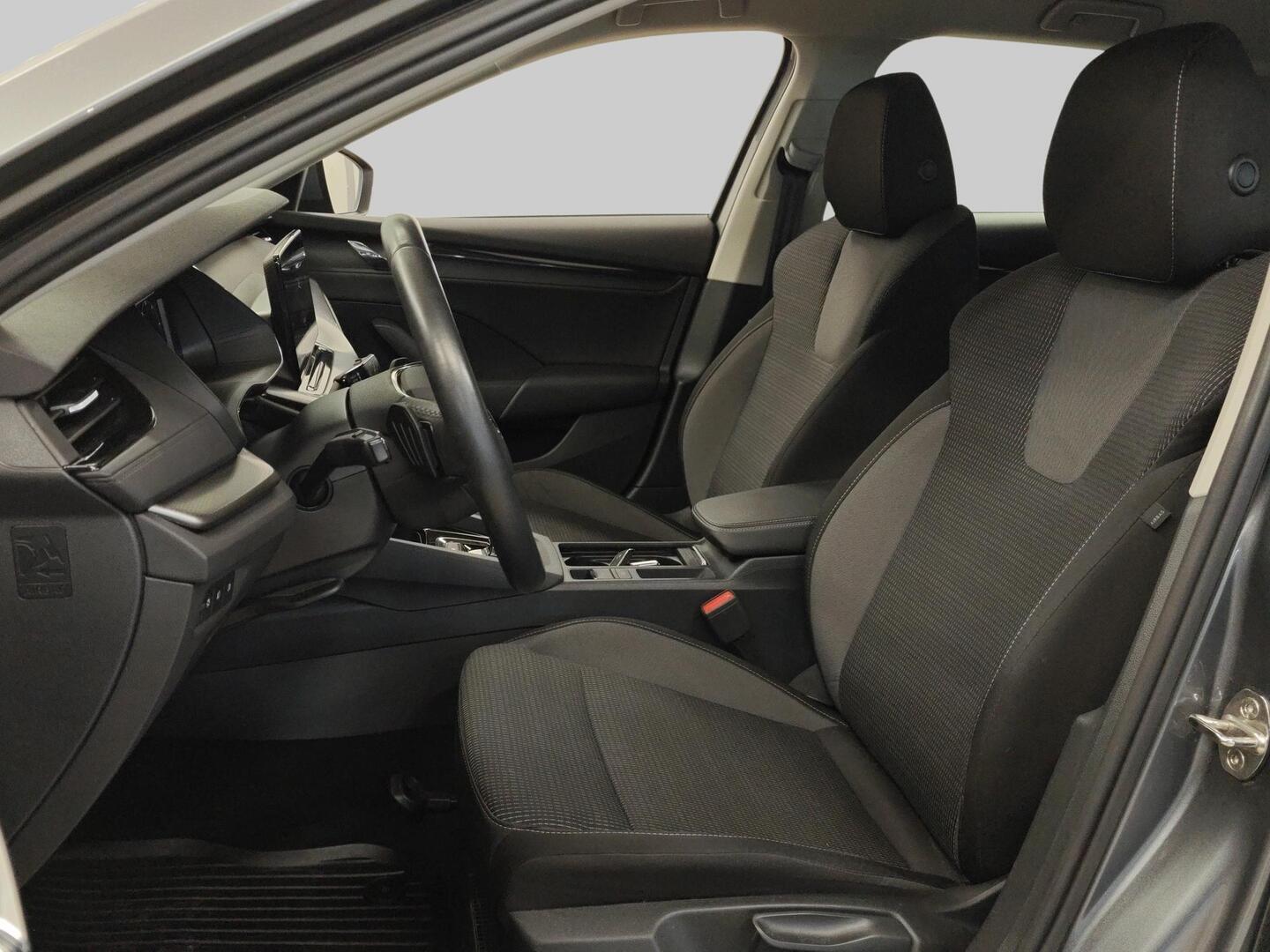 SKODA Octavia 2024