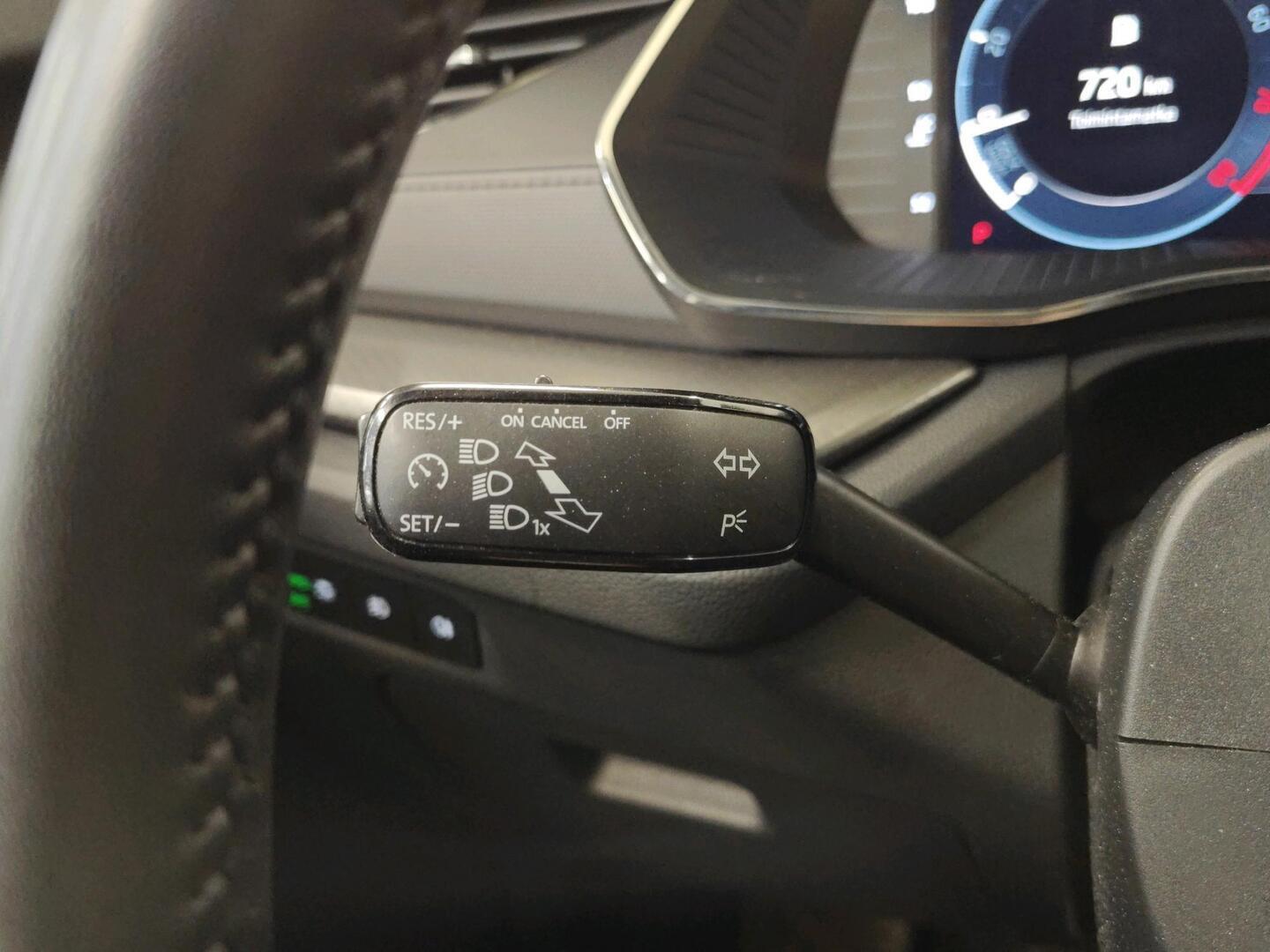 SKODA Octavia 2024