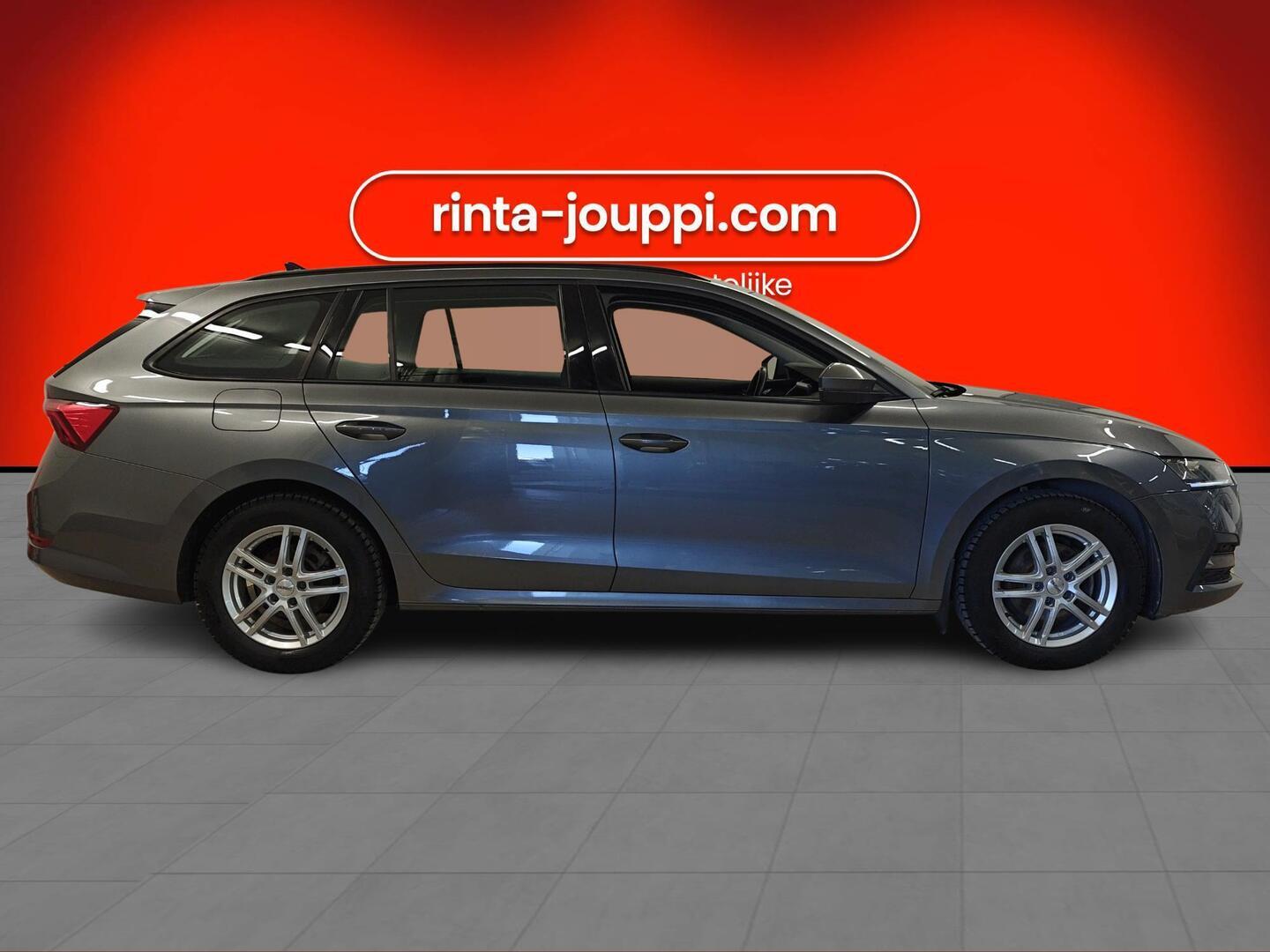 SKODA Octavia 2024