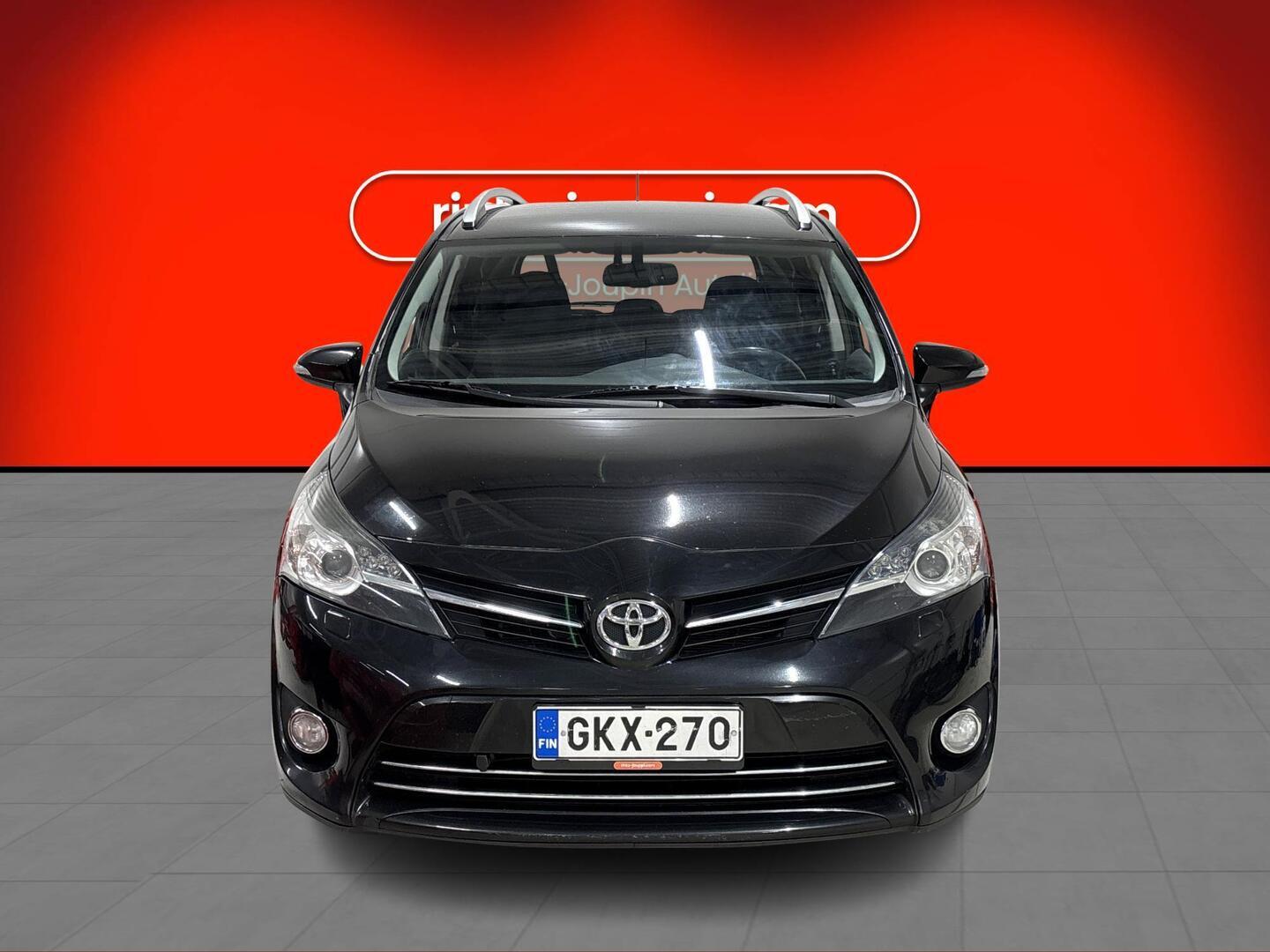 TOYOTA Verso 2014