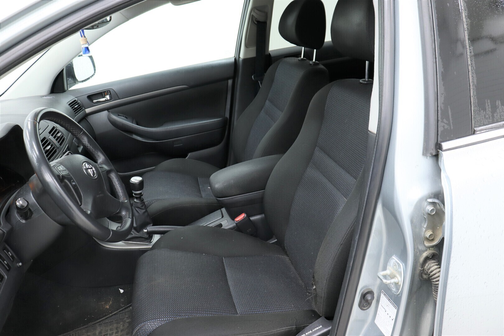 TOYOTA Avensis 2008