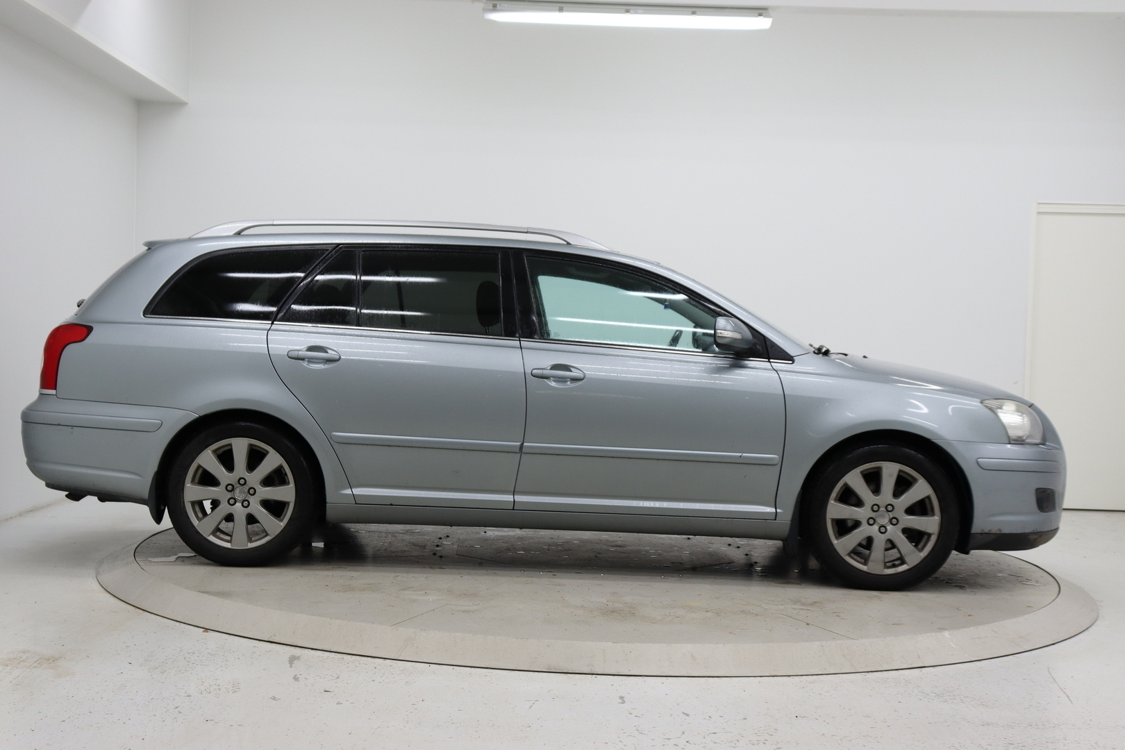 TOYOTA Avensis 2008