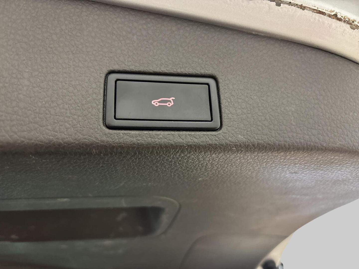 VOLKSWAGEN Touareg 2010