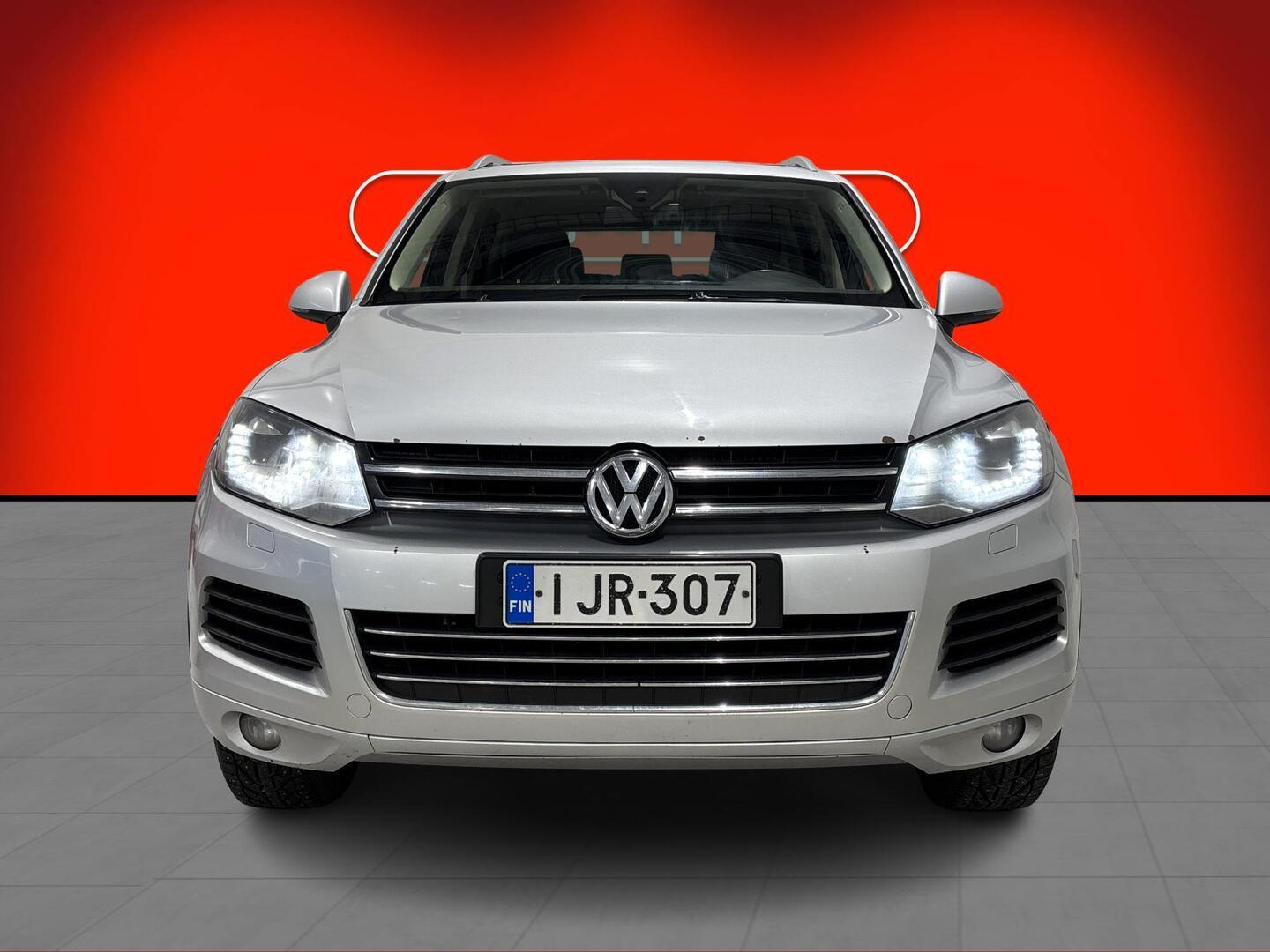 VOLKSWAGEN Touareg 2010