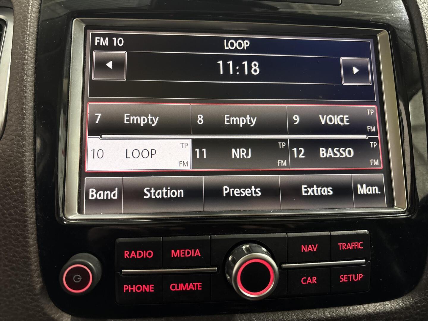 VOLKSWAGEN Touareg 2010