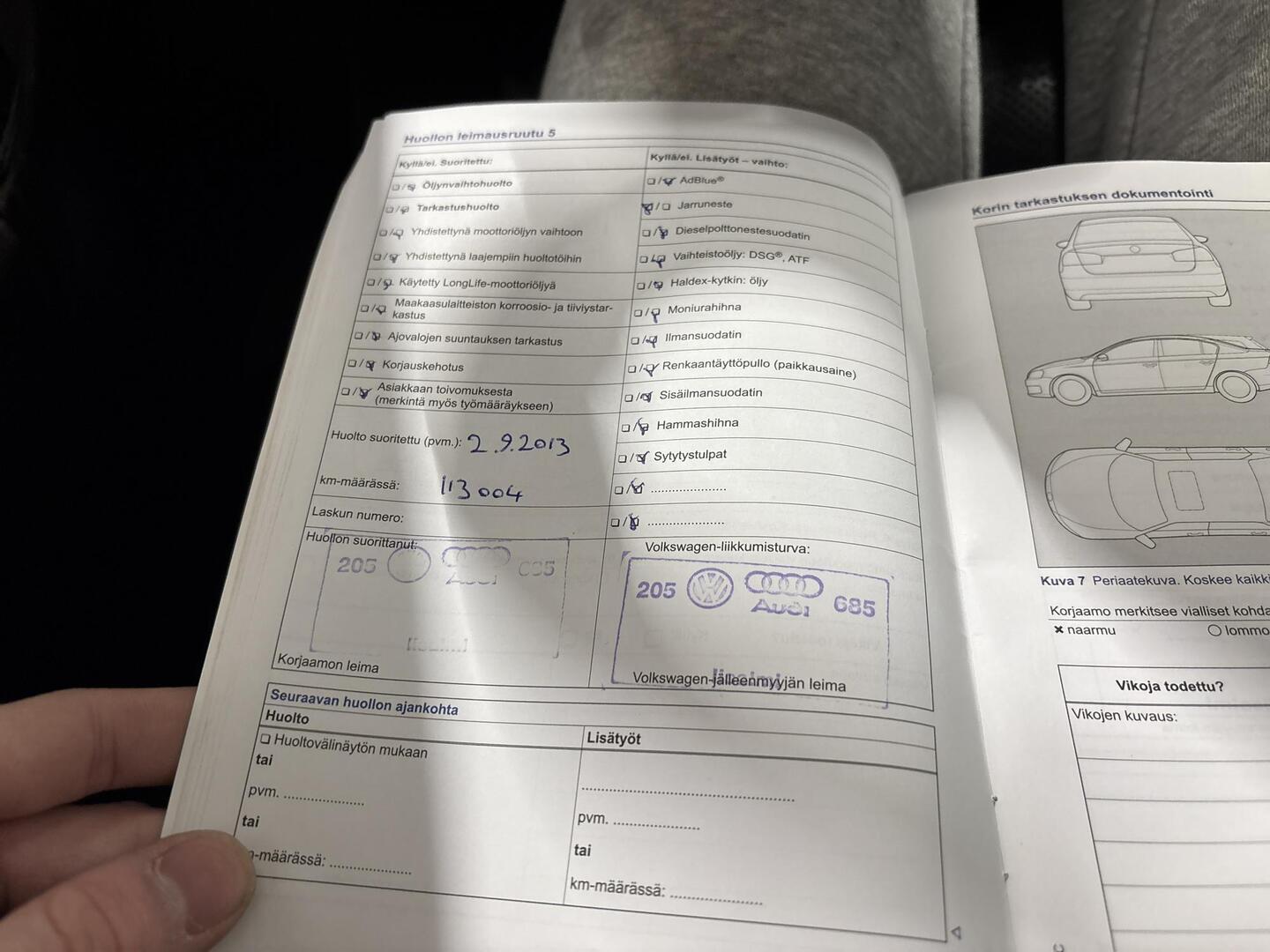 VOLKSWAGEN Touareg 2010