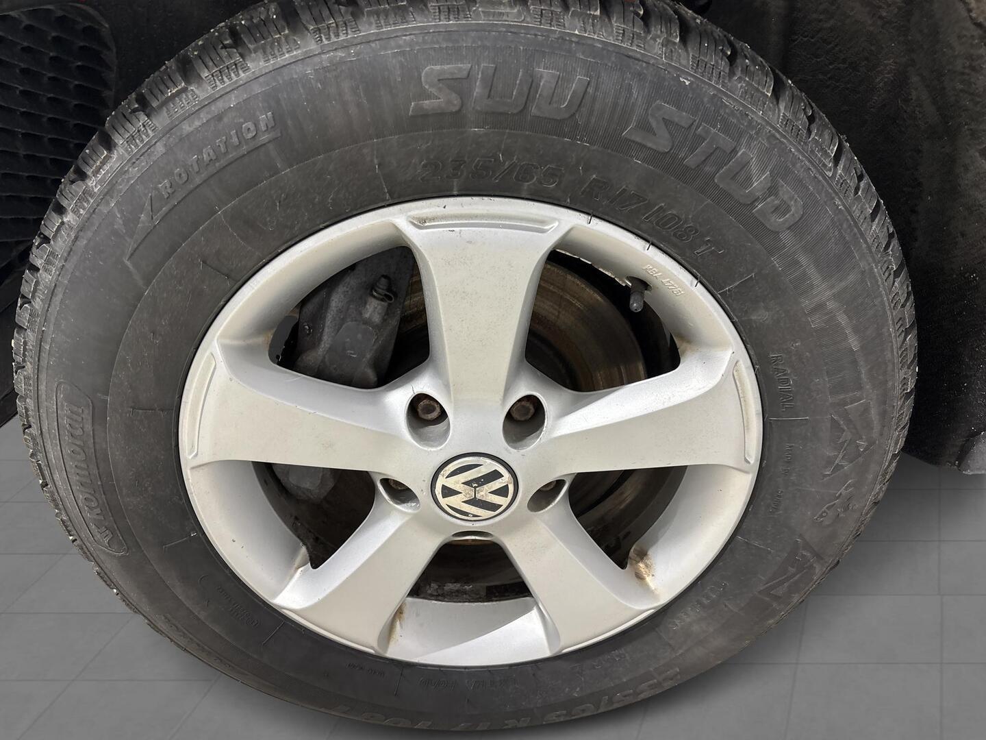 VOLKSWAGEN Touareg 2010