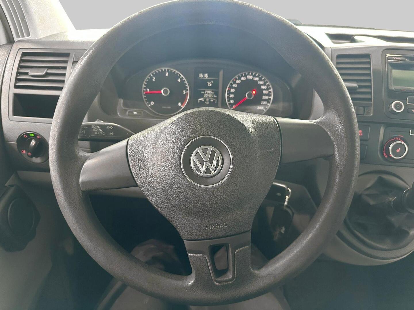 VOLKSWAGEN Transporter 2011
