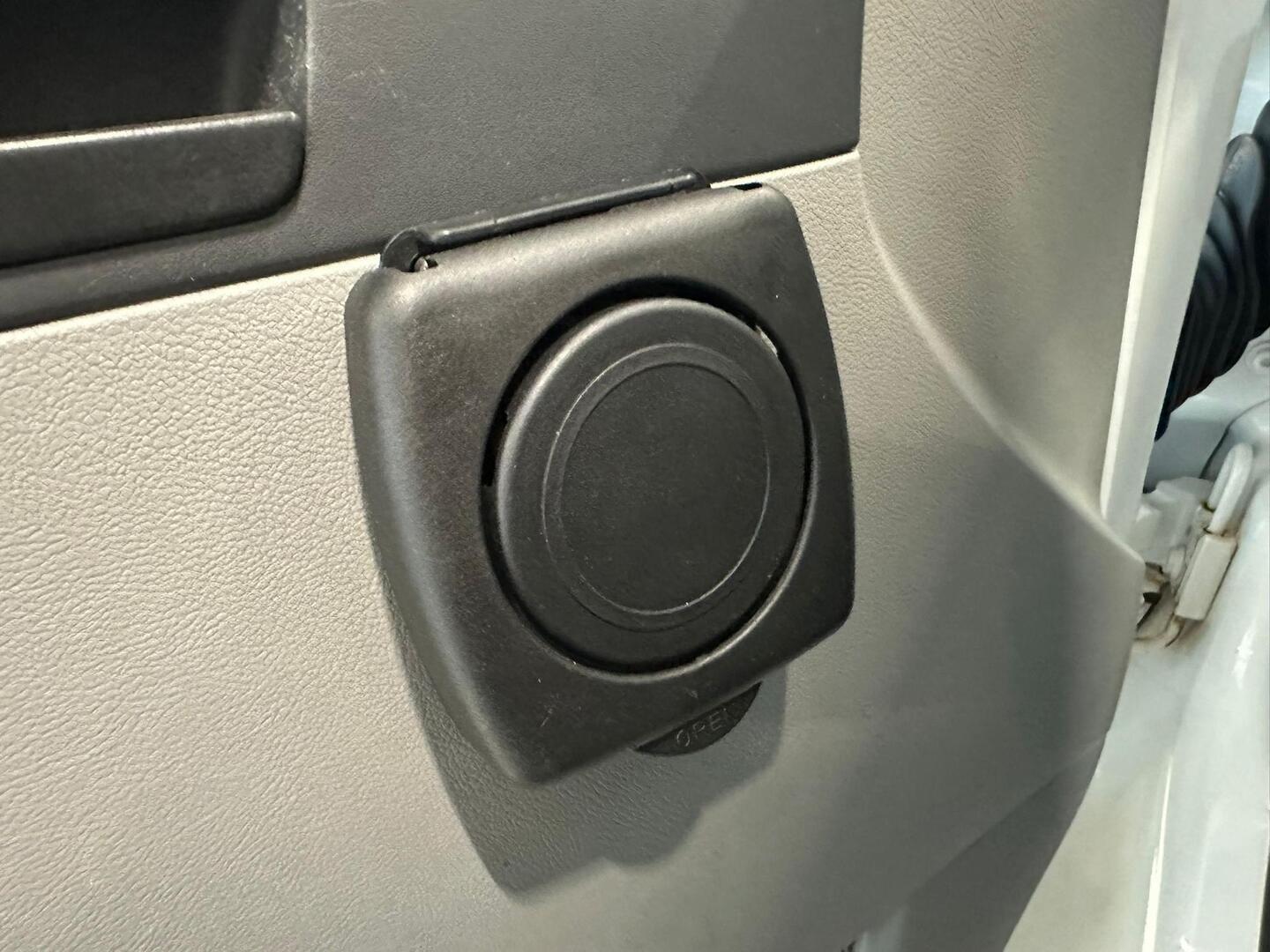 VOLKSWAGEN Transporter 2011