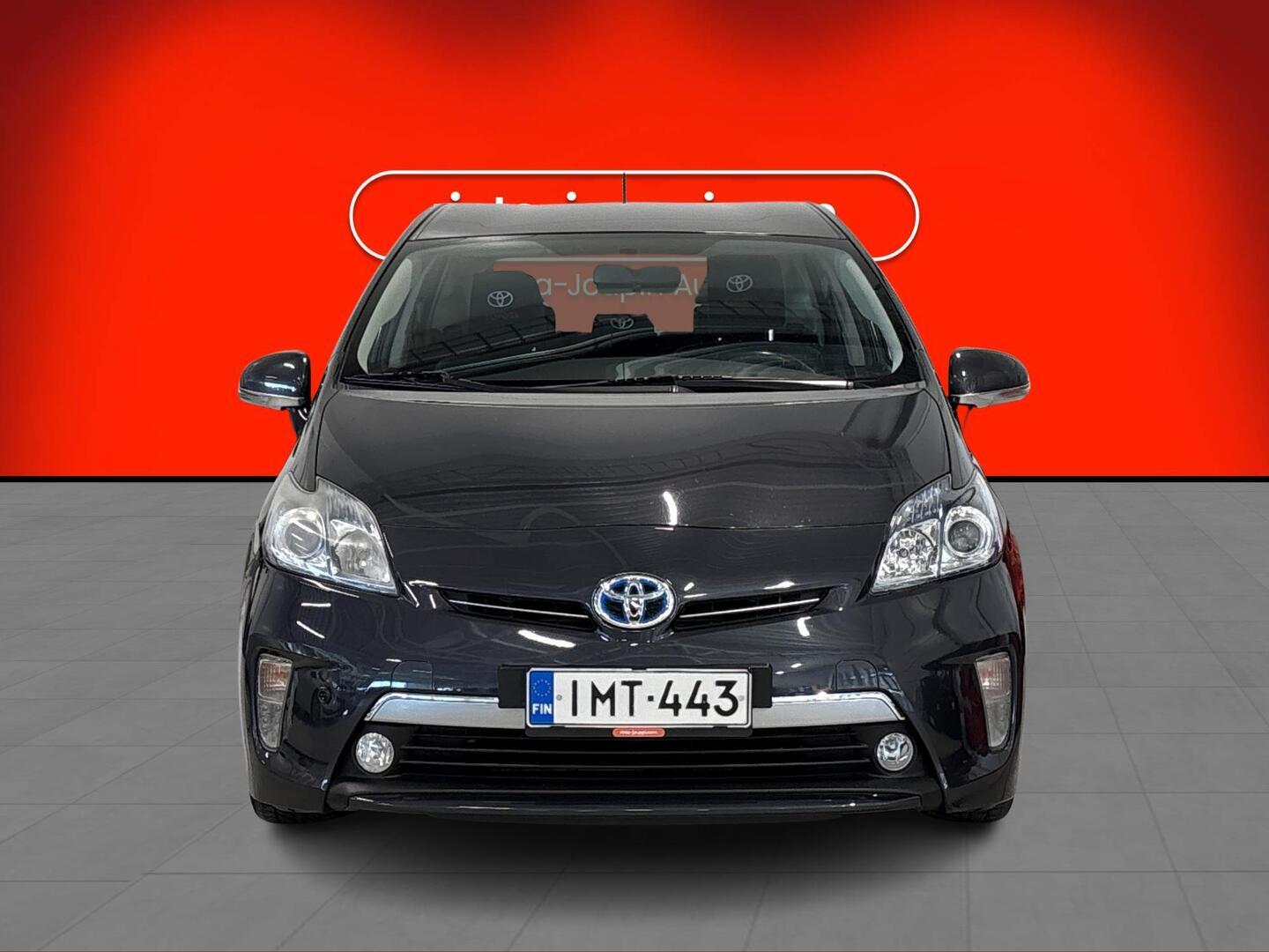 TOYOTA Prius PHEV 2012