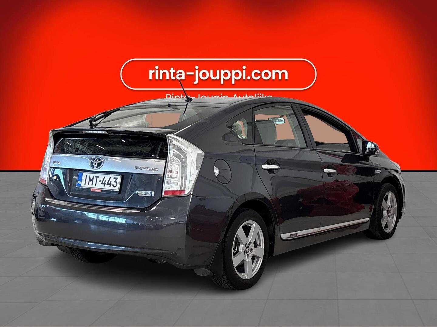 TOYOTA Prius PHEV 2012