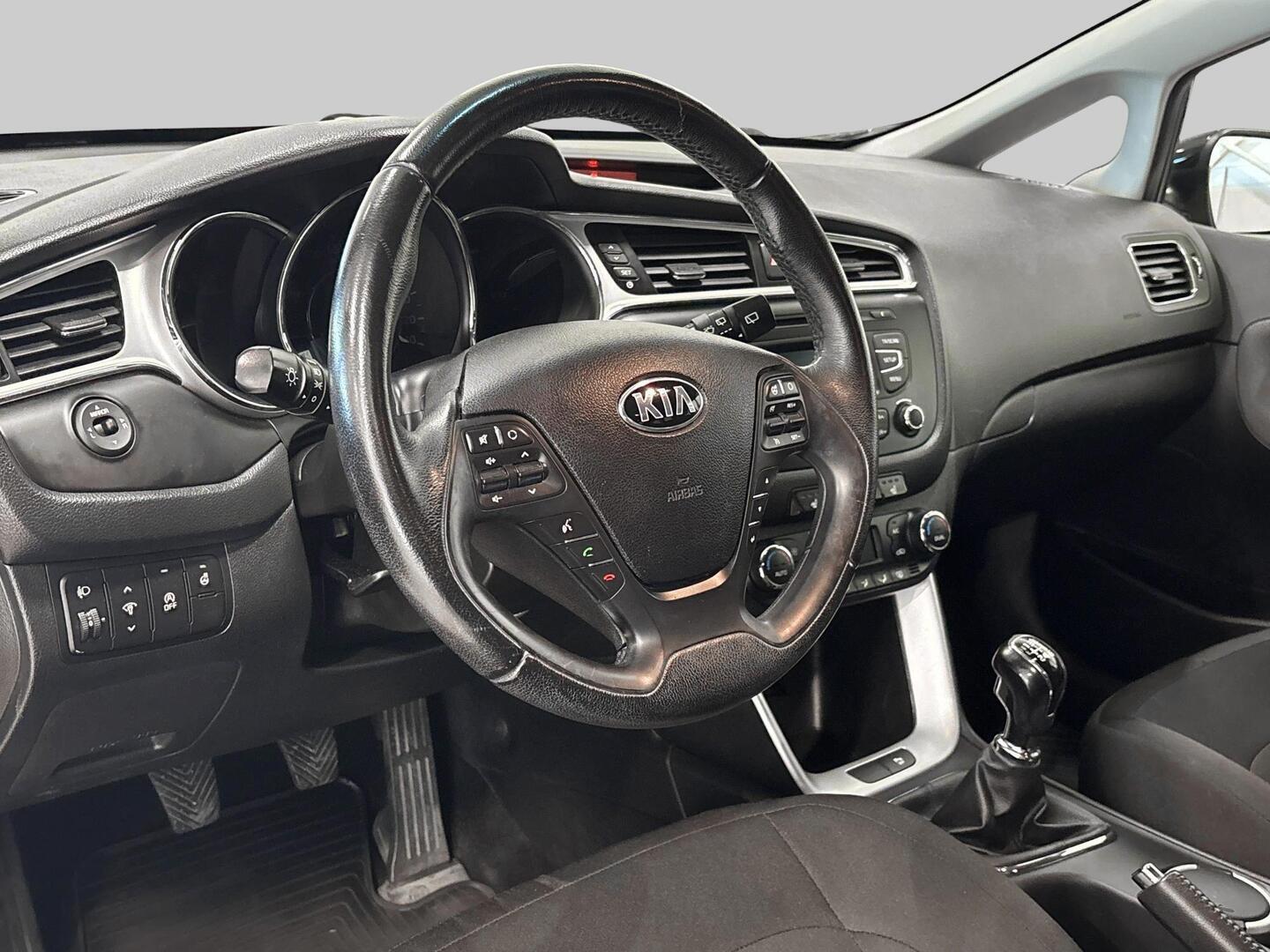 KIA cee'd 2016