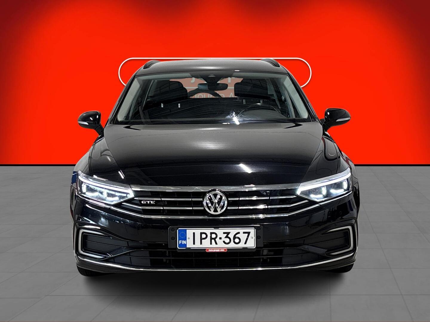 VOLKSWAGEN Passat 2021