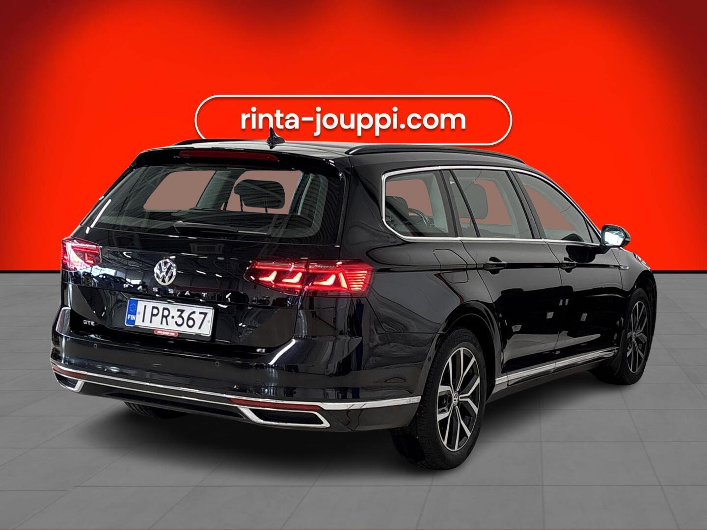 VOLKSWAGEN Passat 2021