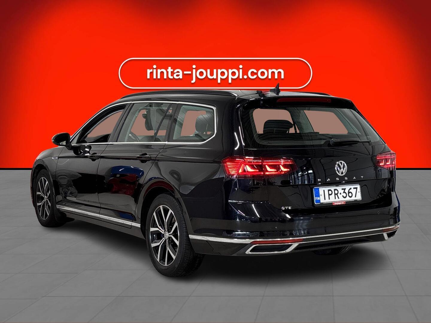 VOLKSWAGEN Passat 2021