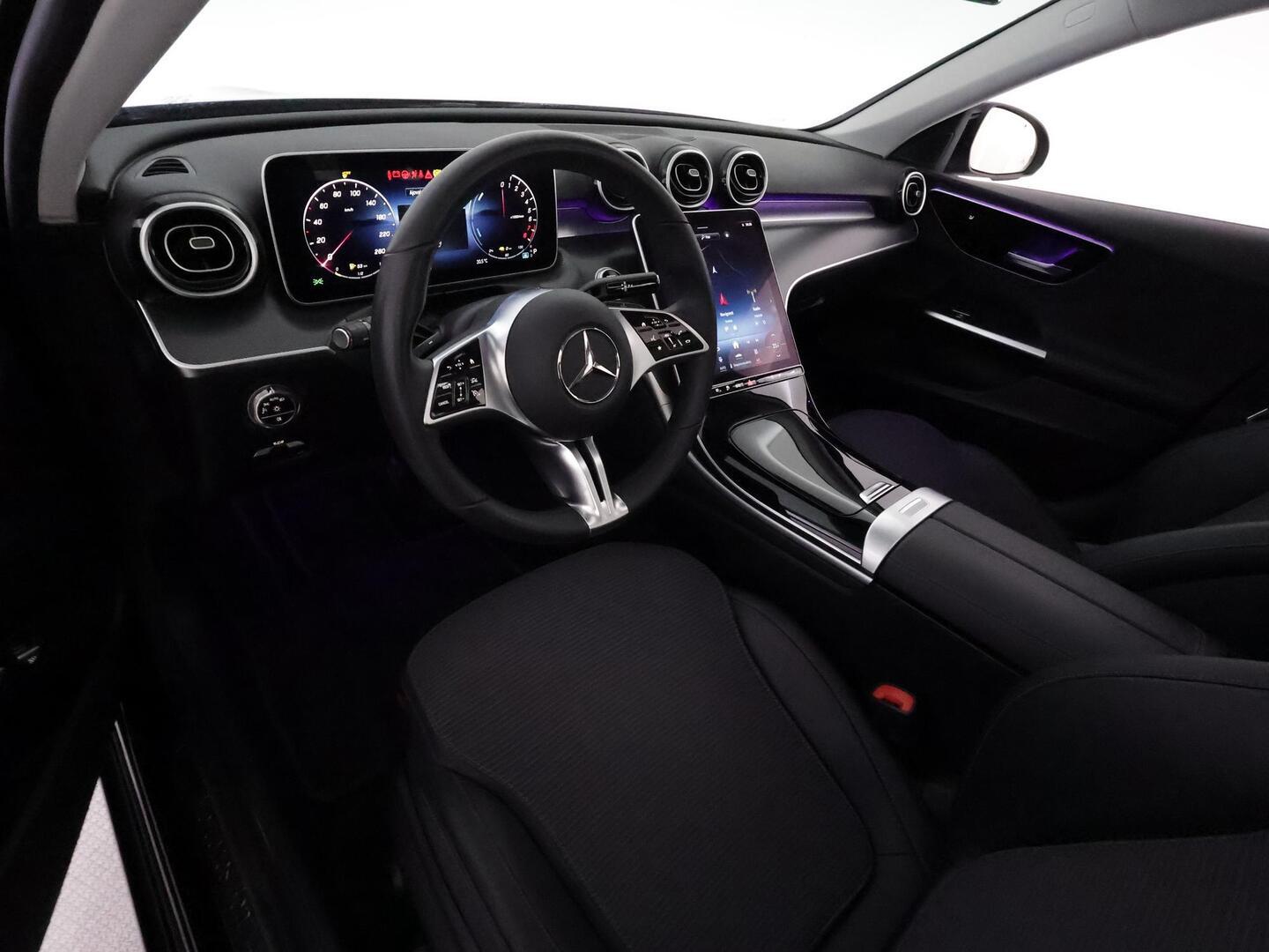 MERCEDES-BENZ C 2023