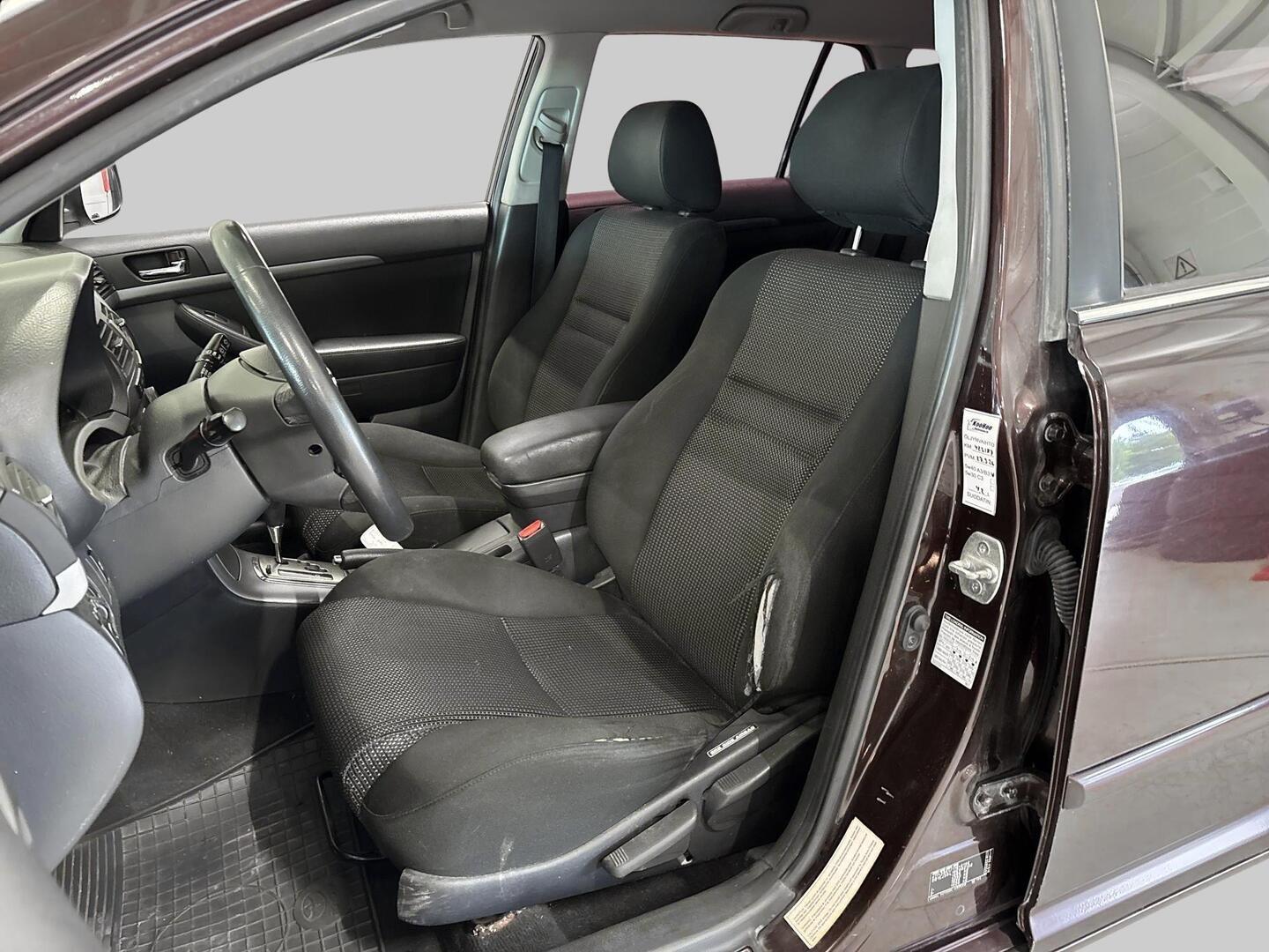 TOYOTA Avensis 2006