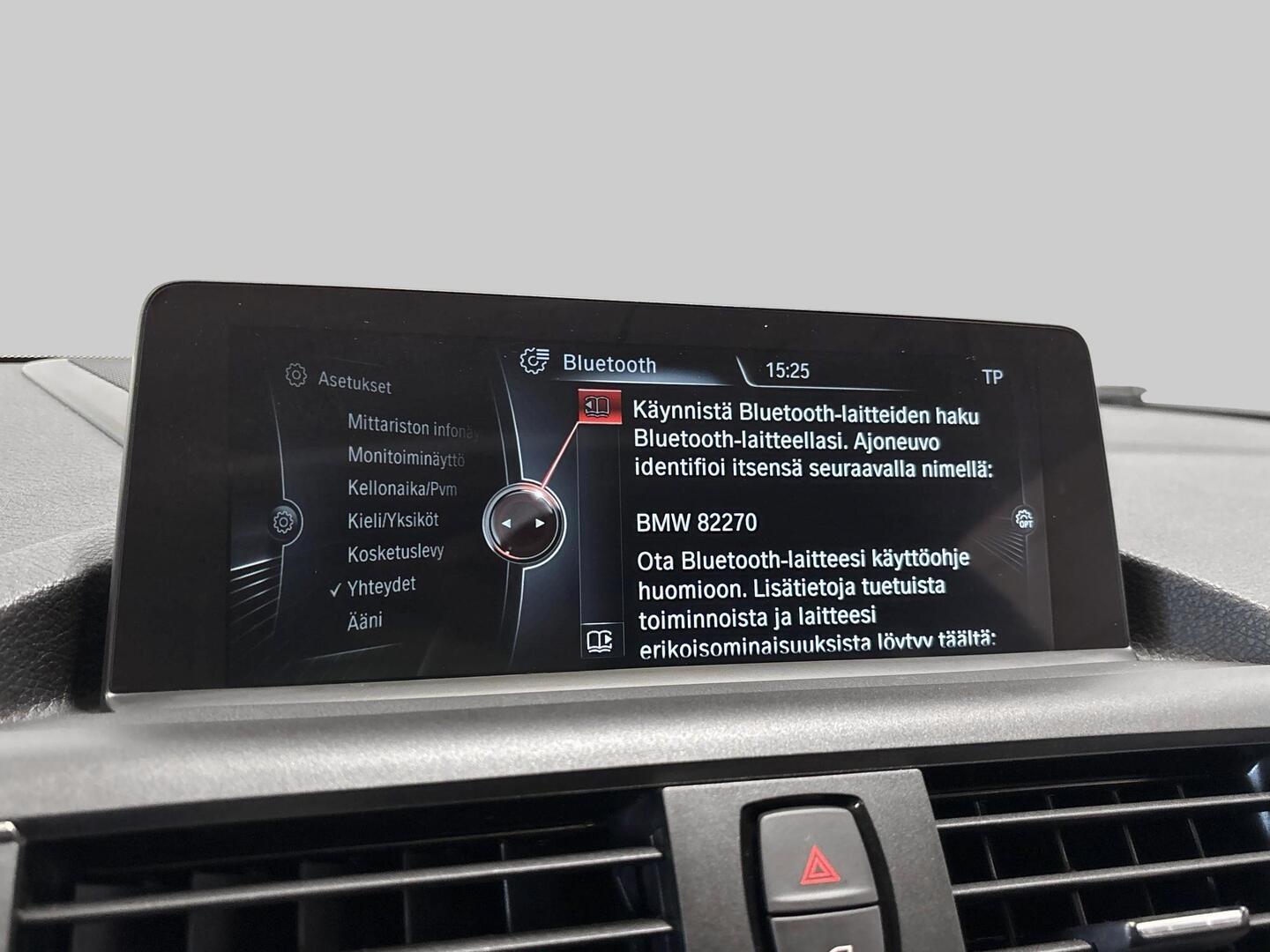 BMW 235 2015