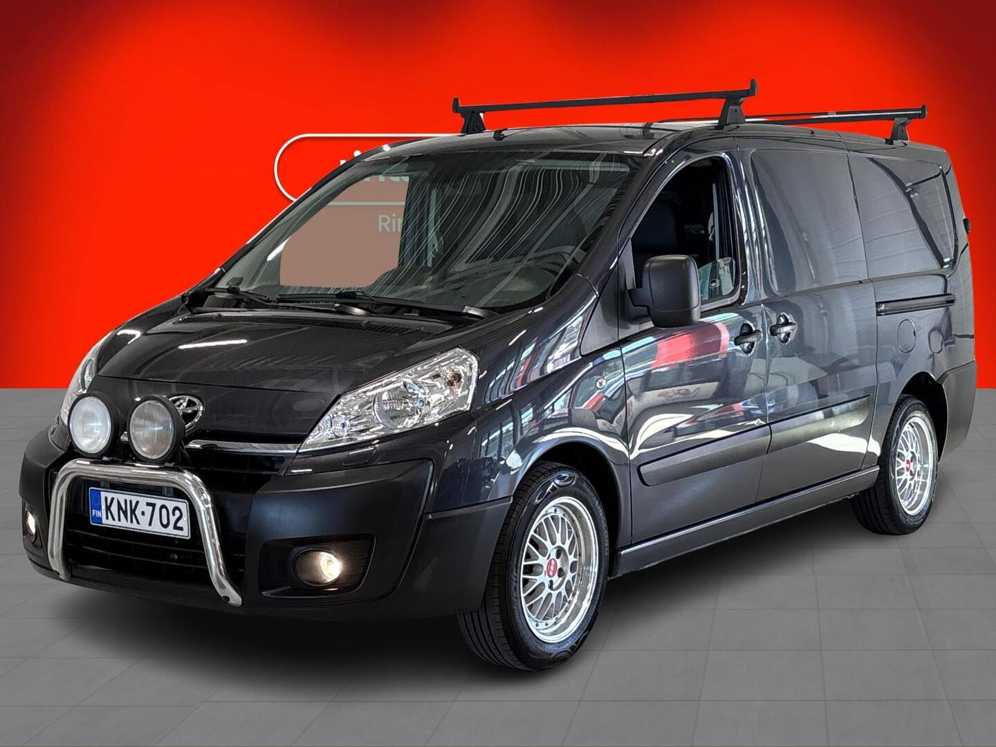 TOYOTA Proace 2016