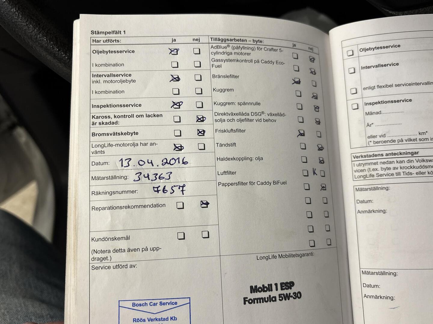 VOLKSWAGEN Caddy 2011