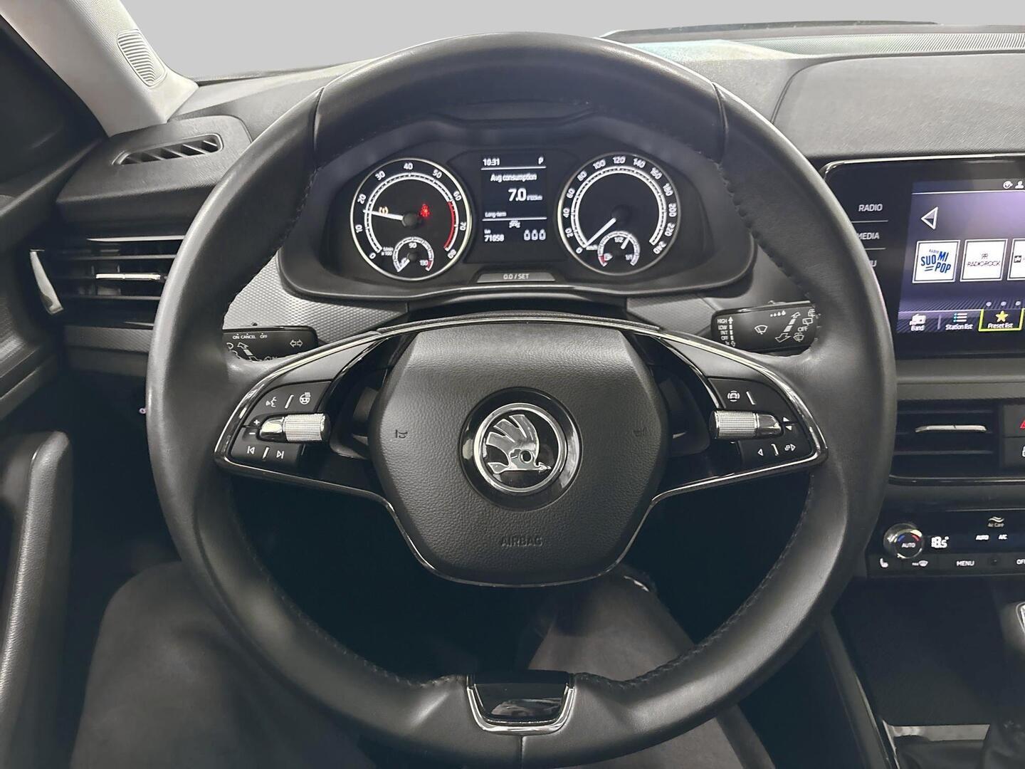 SKODA KAMIQ 2023