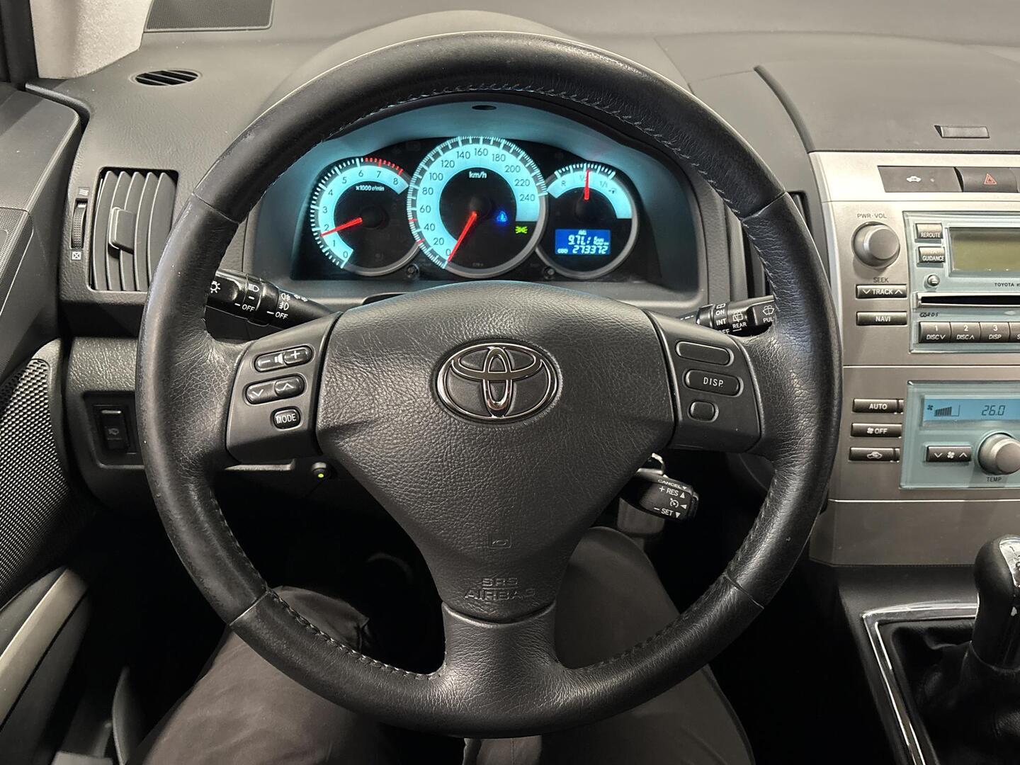 TOYOTA Corolla Verso 2007