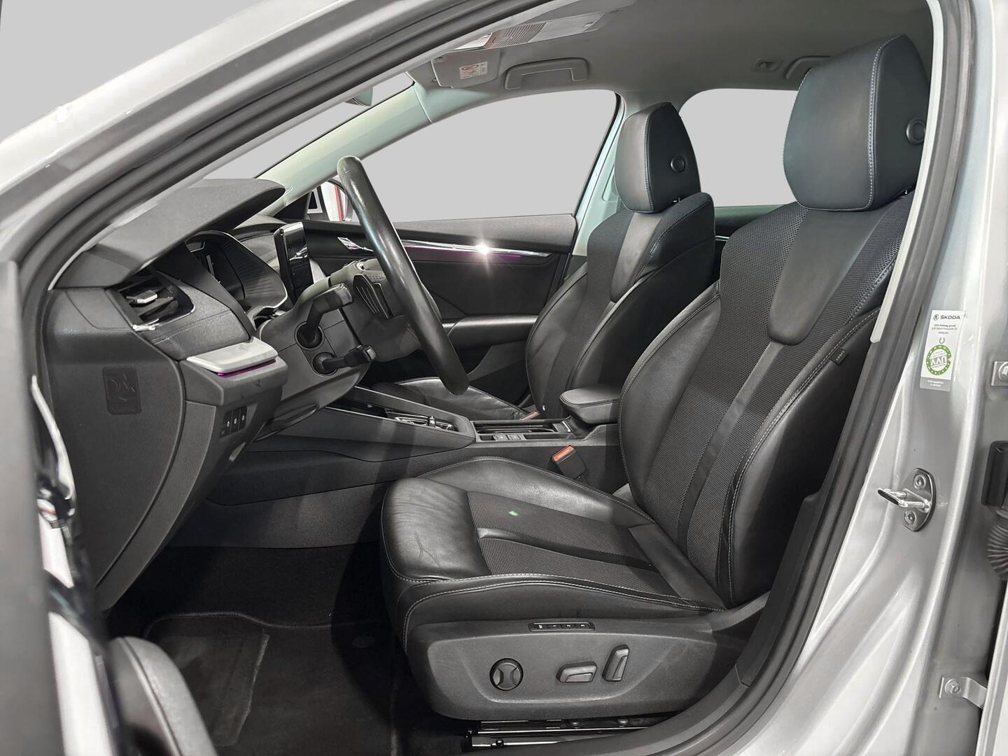 SKODA Octavia 2021
