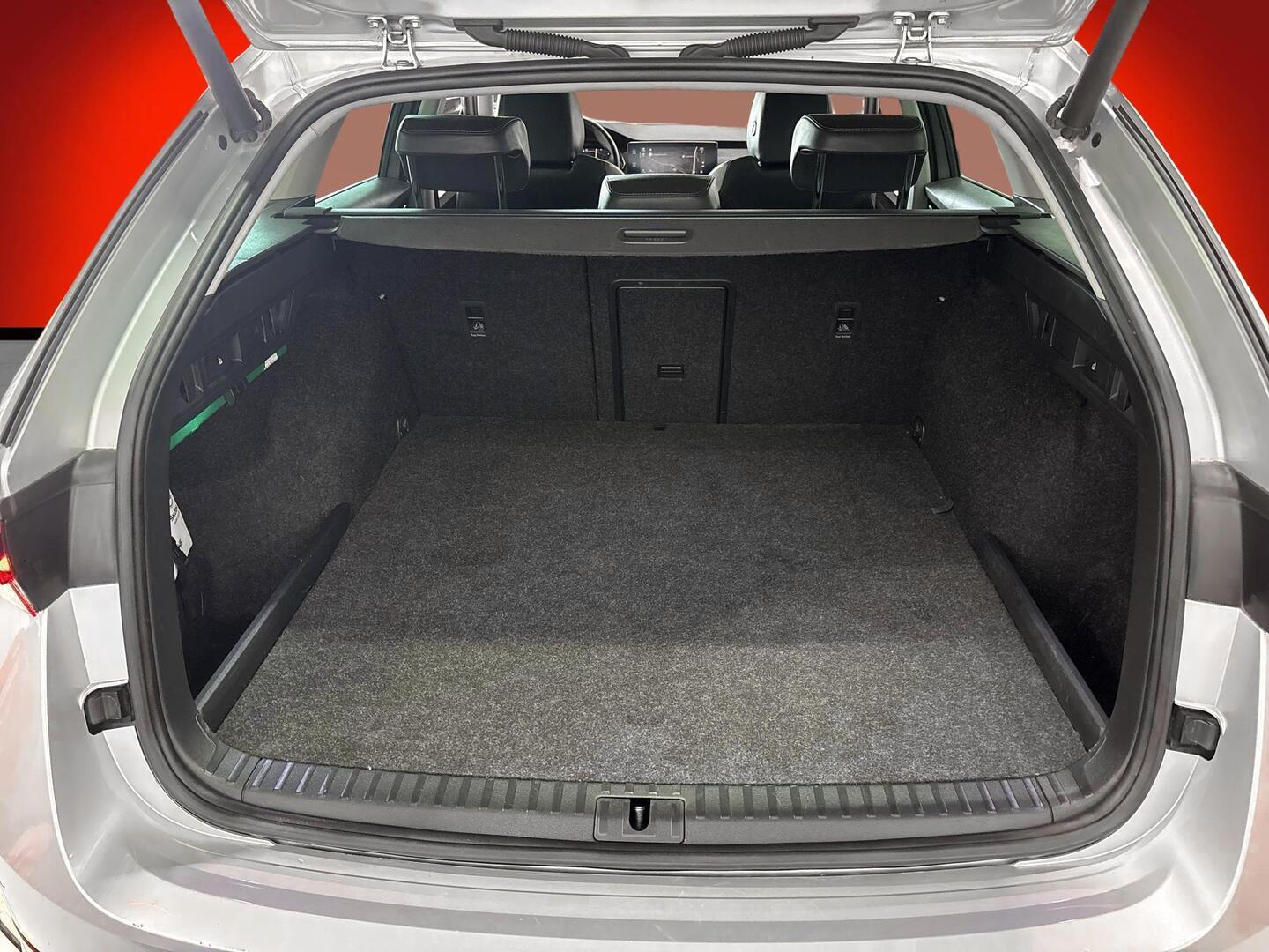 SKODA Octavia 2021