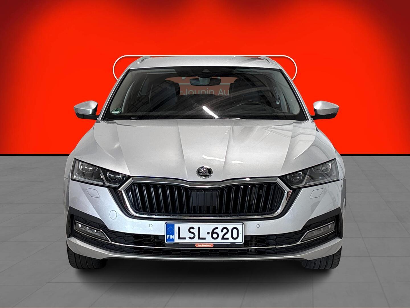 SKODA Octavia 2021