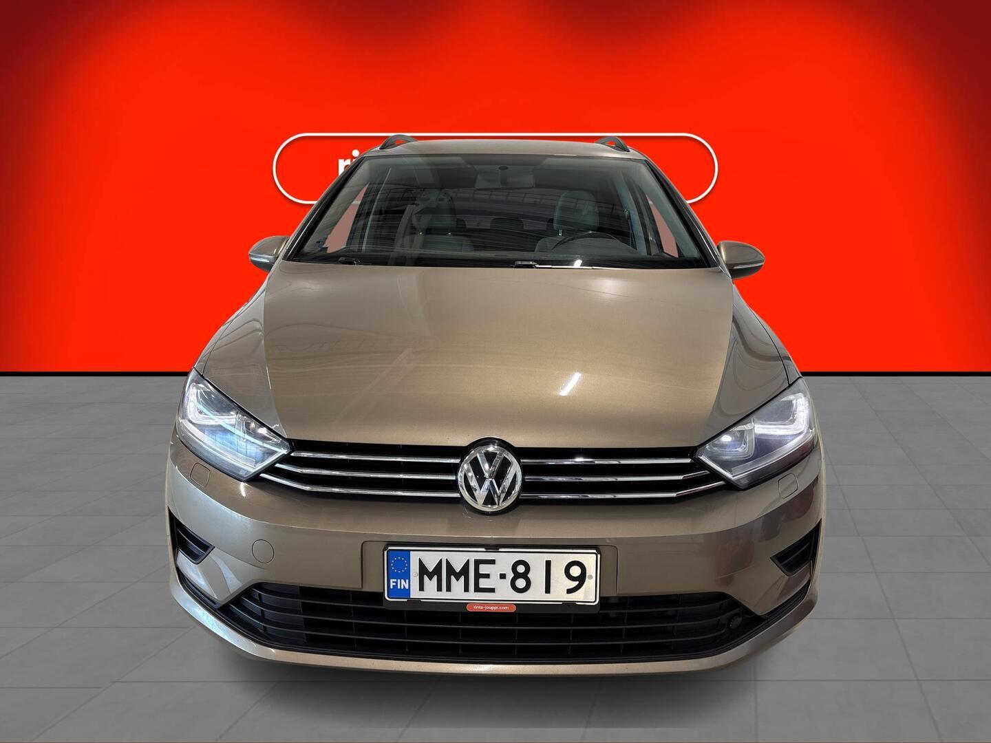 VOLKSWAGEN Golf Sportsvan 2015