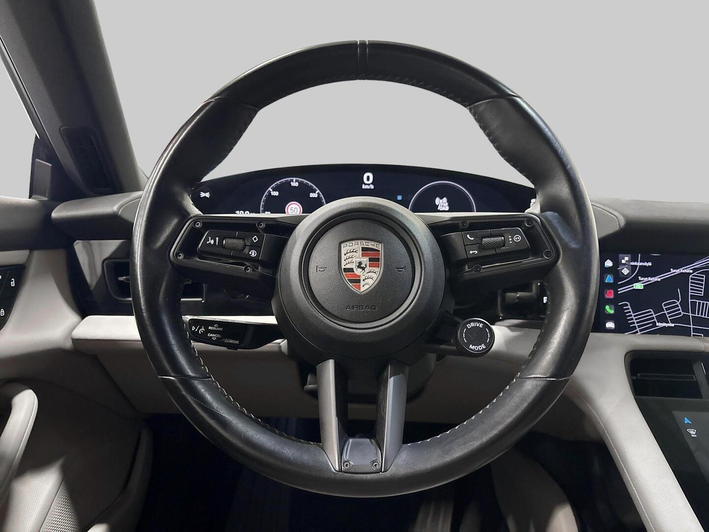 PORSCHE Taycan 2023