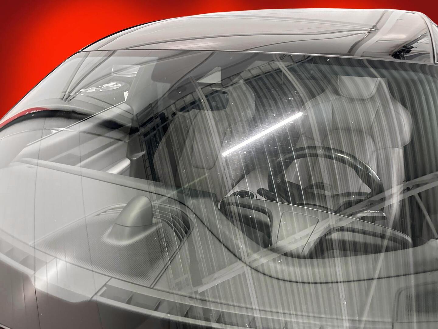PORSCHE Taycan 2023