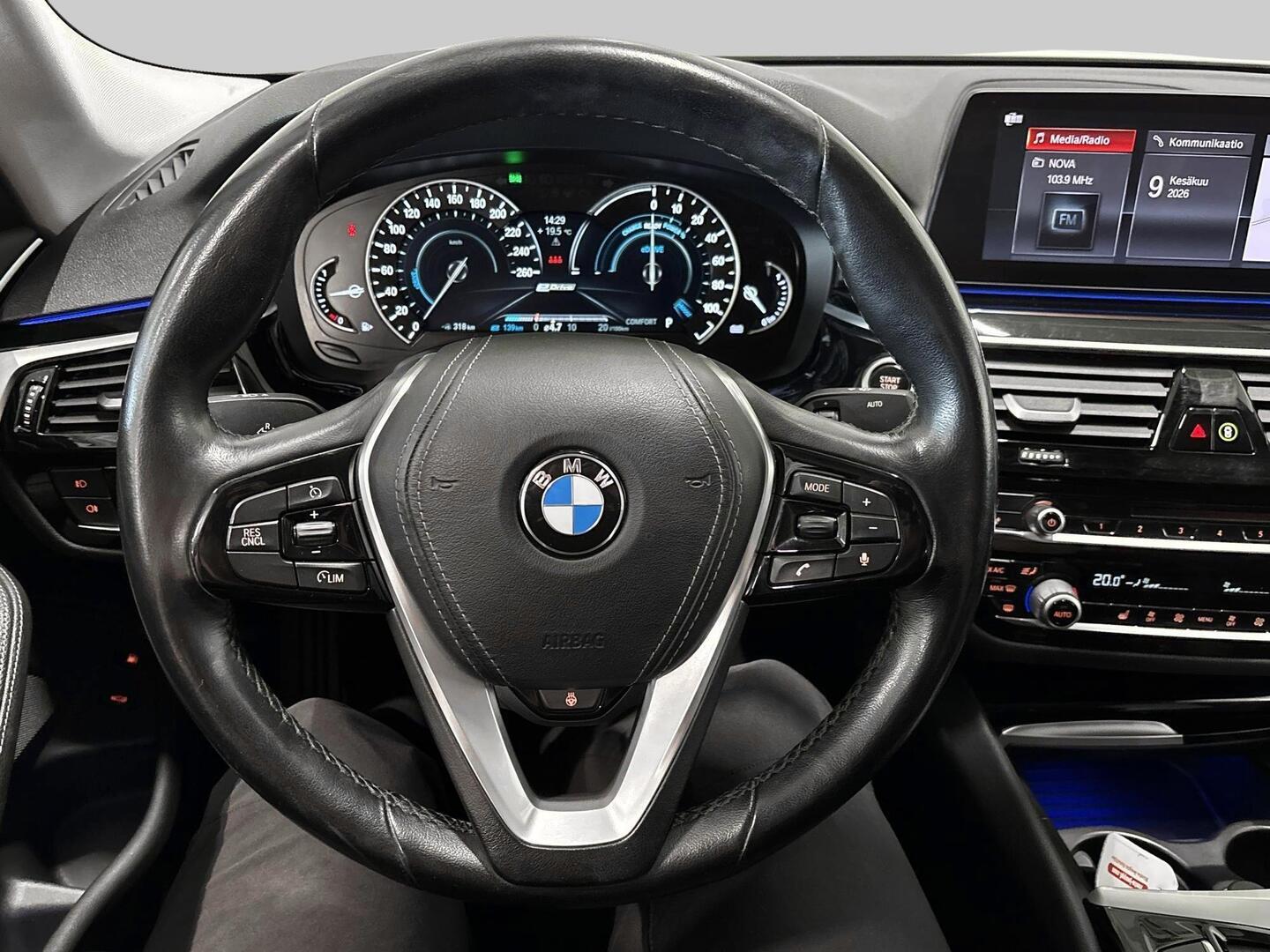 BMW 530 2019