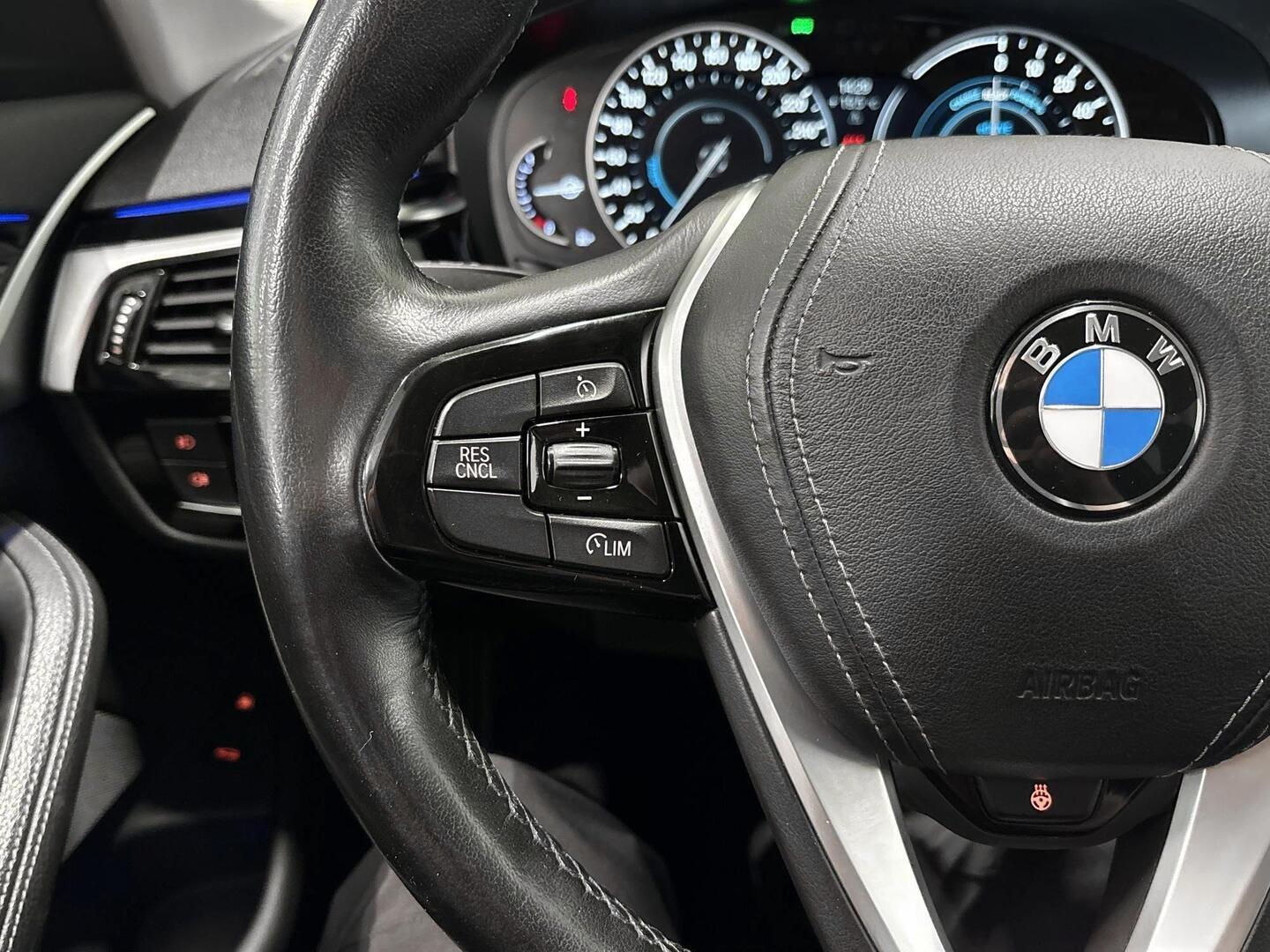 BMW 530 2019