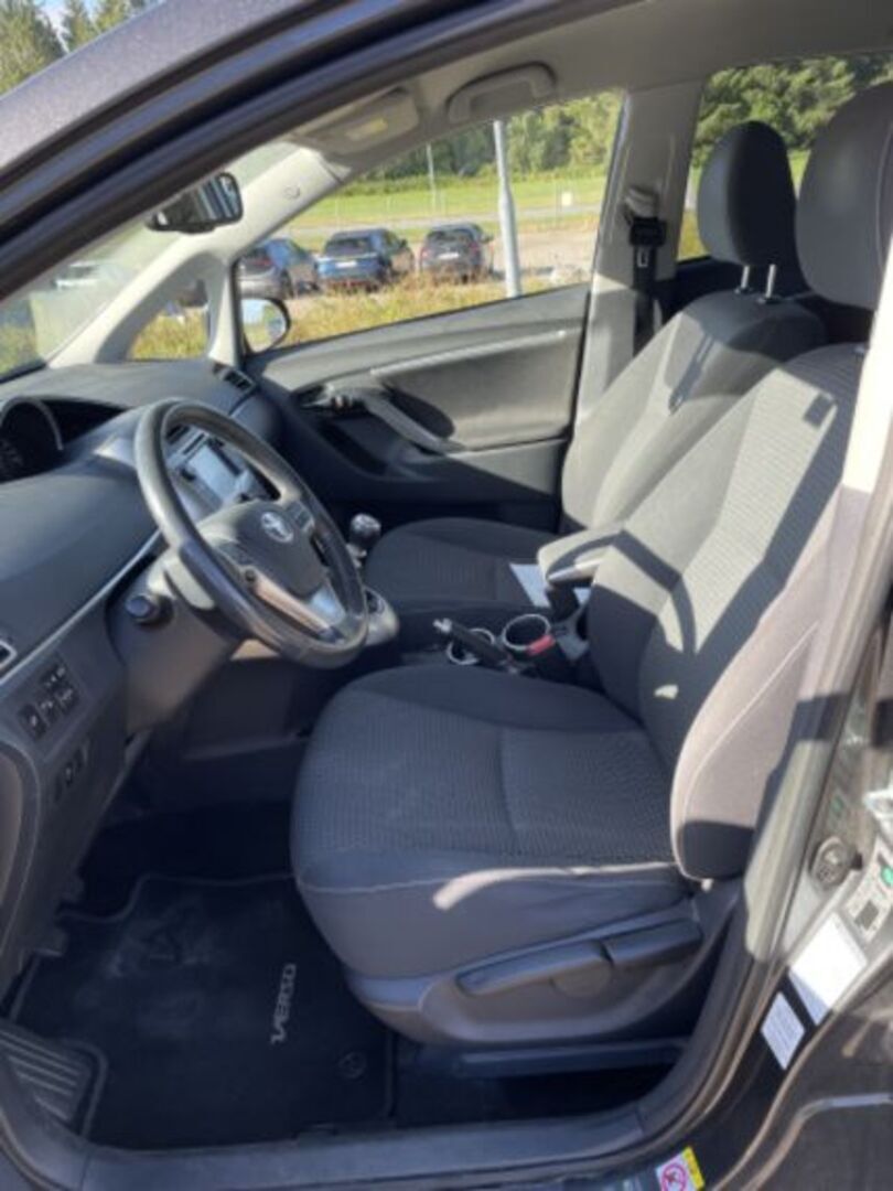 TOYOTA VERSO 2015