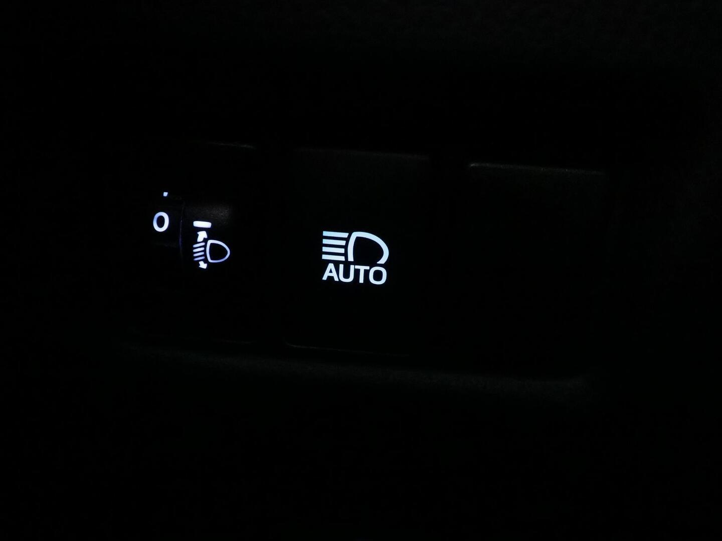TOYOTA C-HR 2022