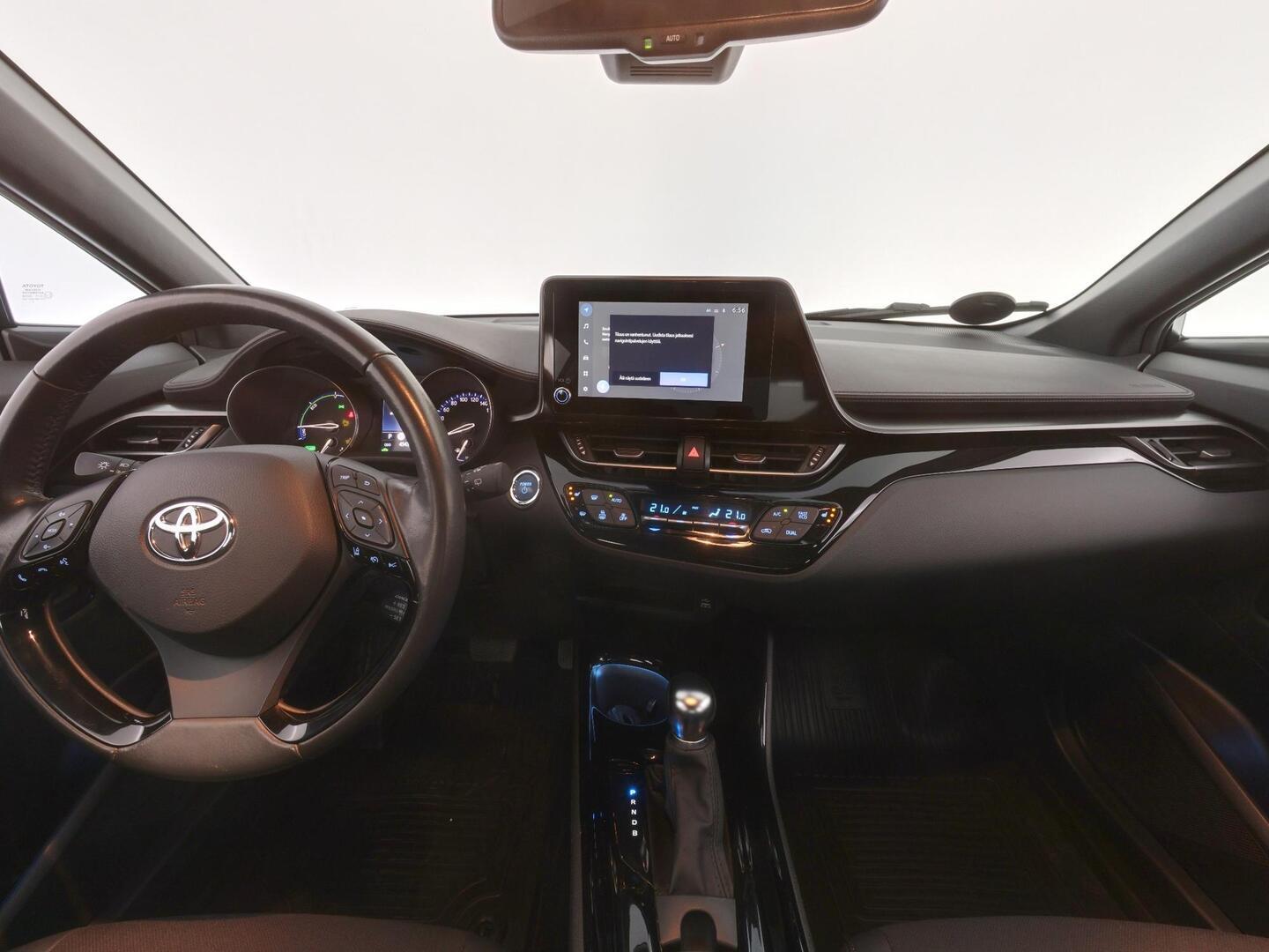 TOYOTA C-HR 2022