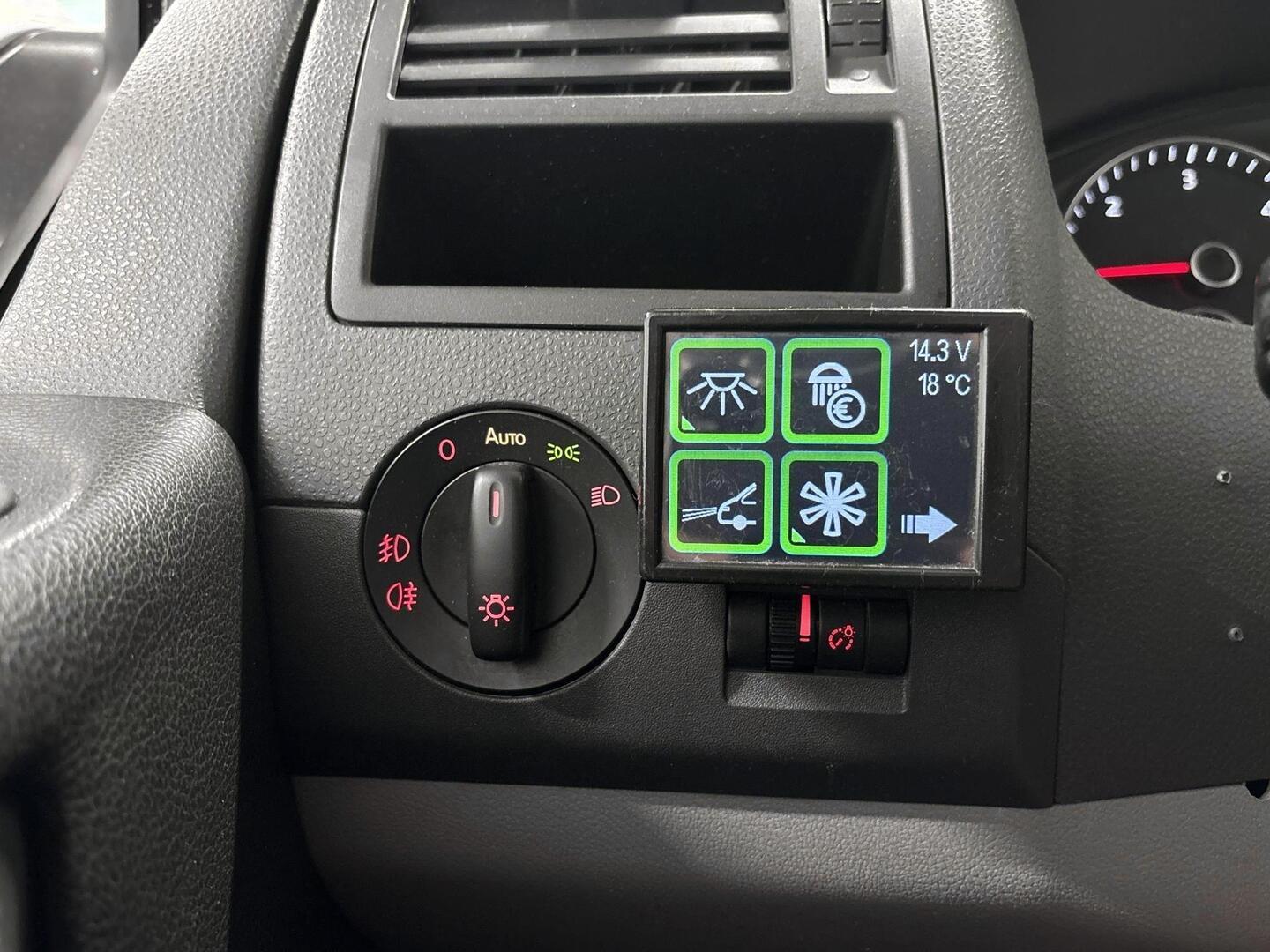 VOLKSWAGEN Transporter 2013