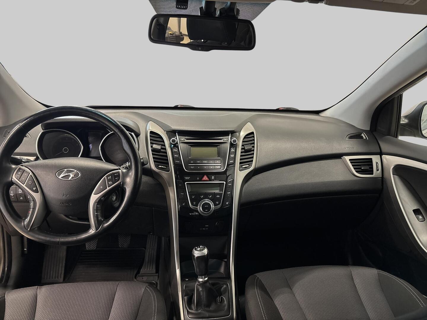 HYUNDAI i30 5d 2016