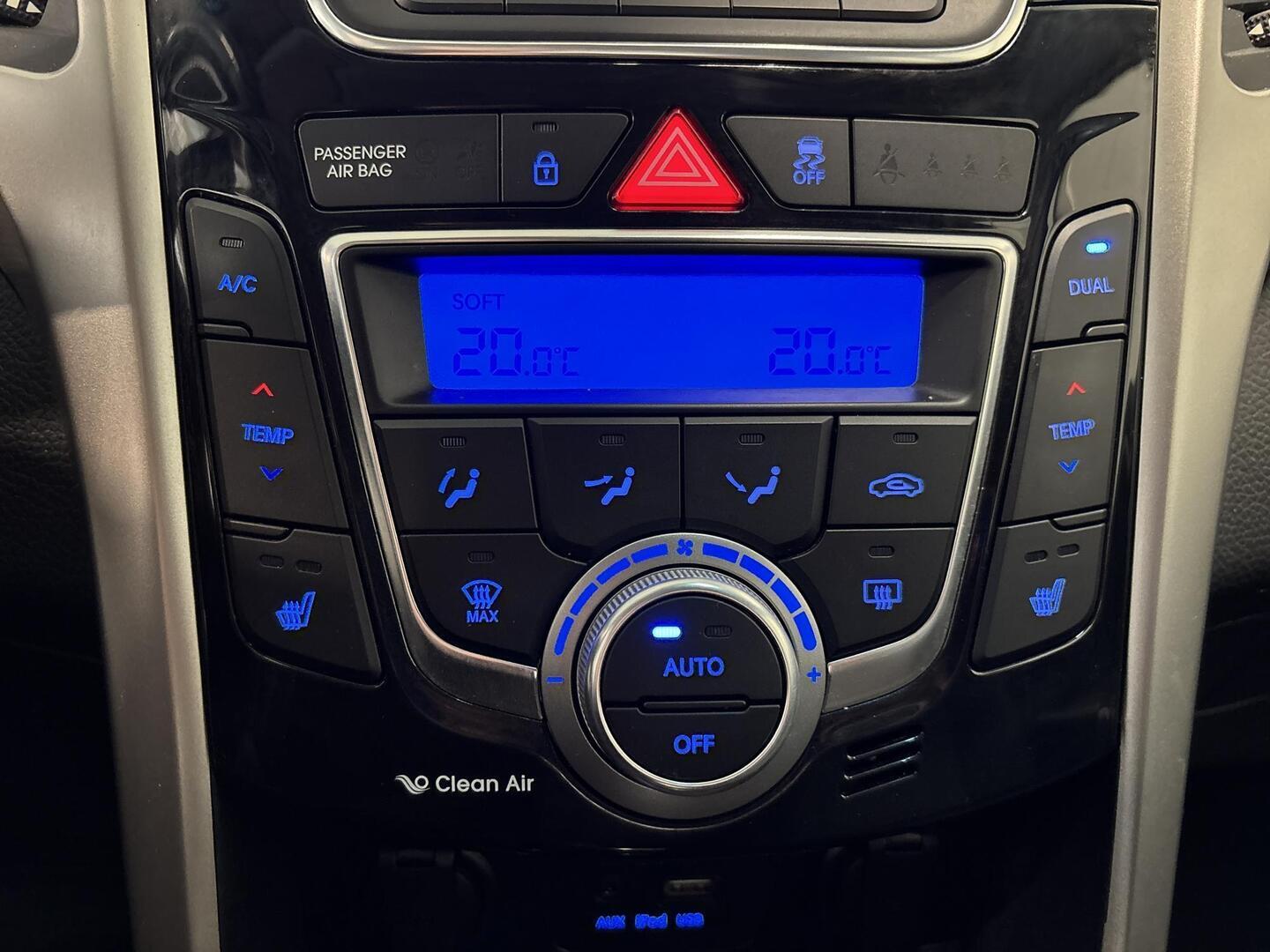 HYUNDAI i30 5d 2016