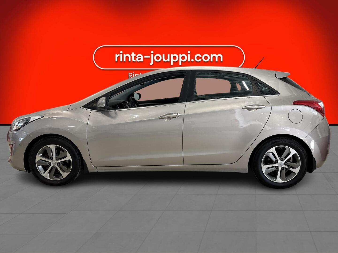 HYUNDAI i30 5d 2016