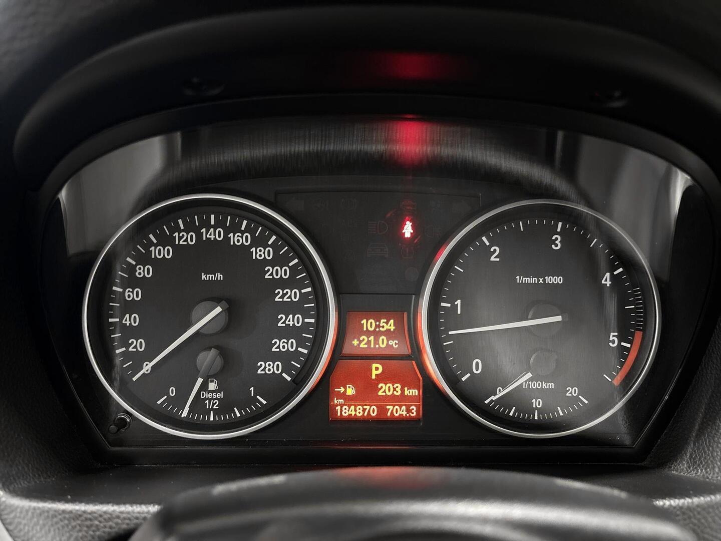 BMW 330 2010