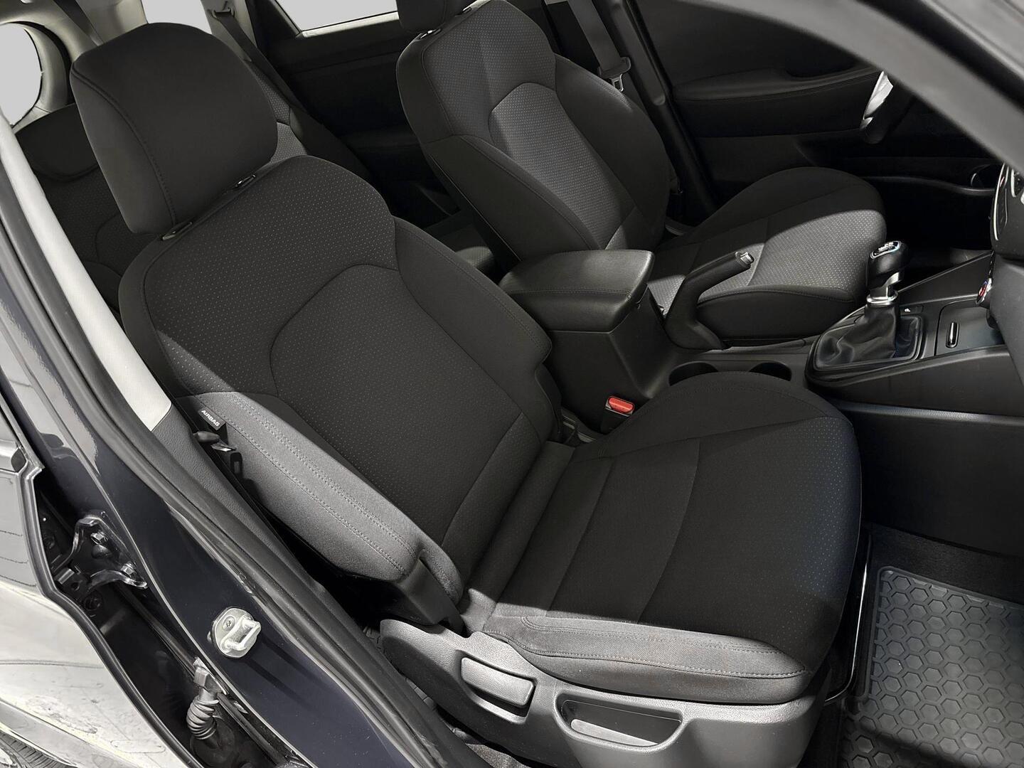 KIA Carens 2016