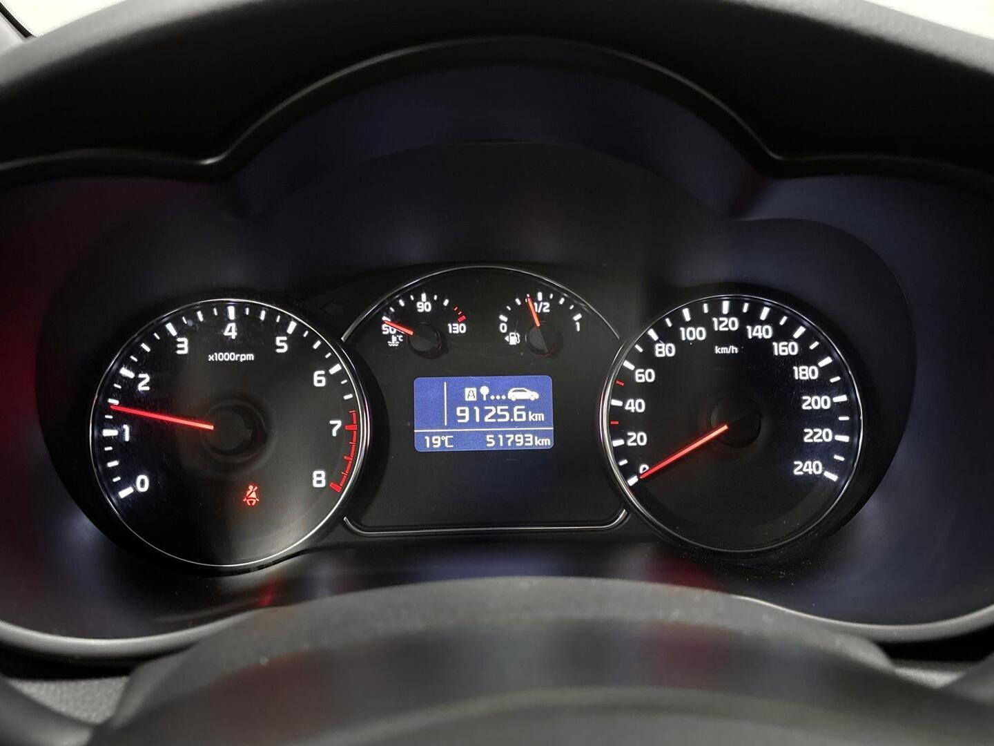 KIA Carens 2016