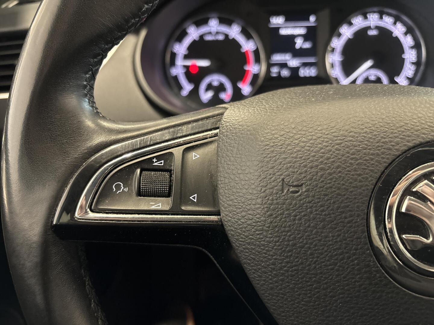SKODA Octavia 2019