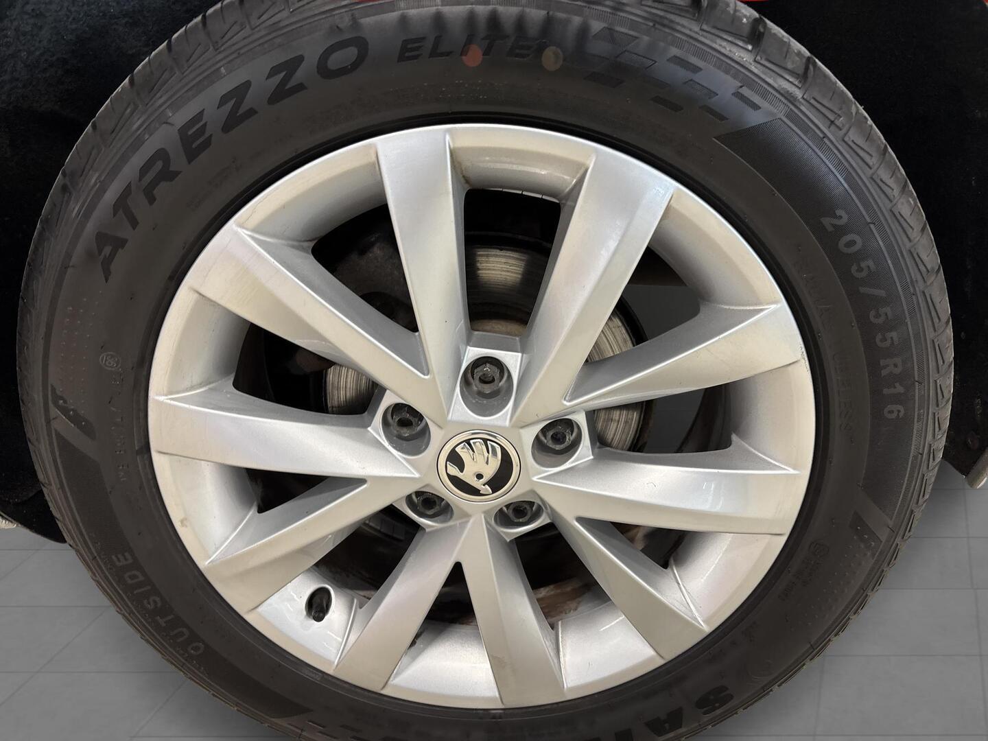 SKODA Octavia 2019