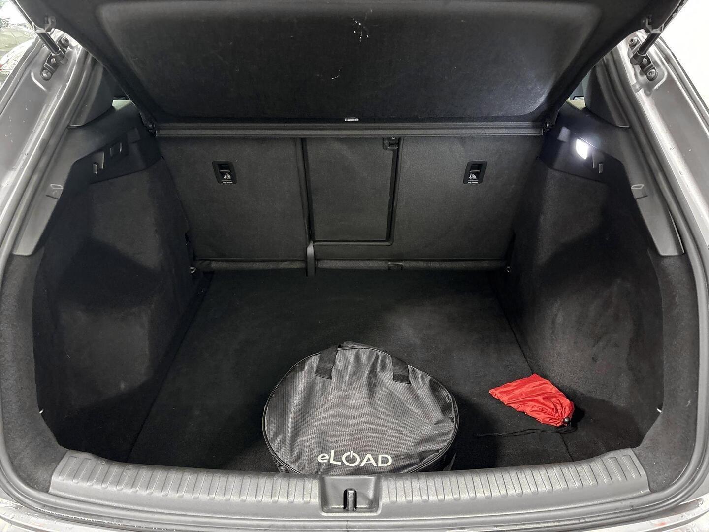 AUDI Q4 e-tron 2022