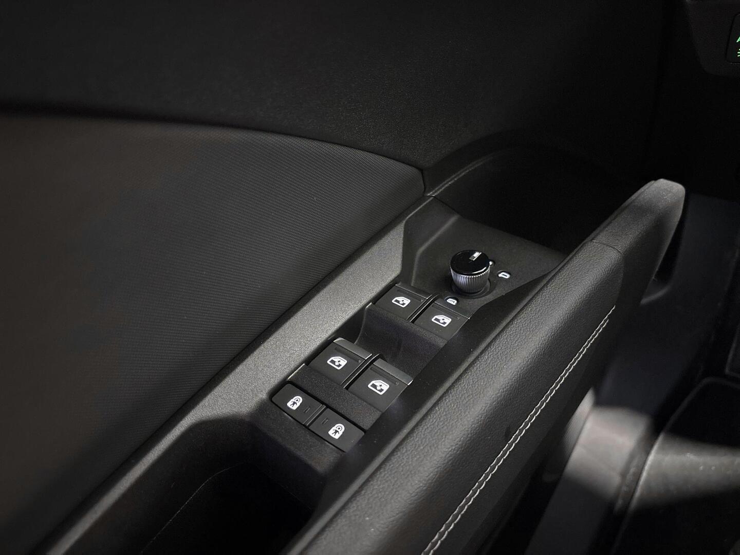 AUDI Q4 e-tron 2022